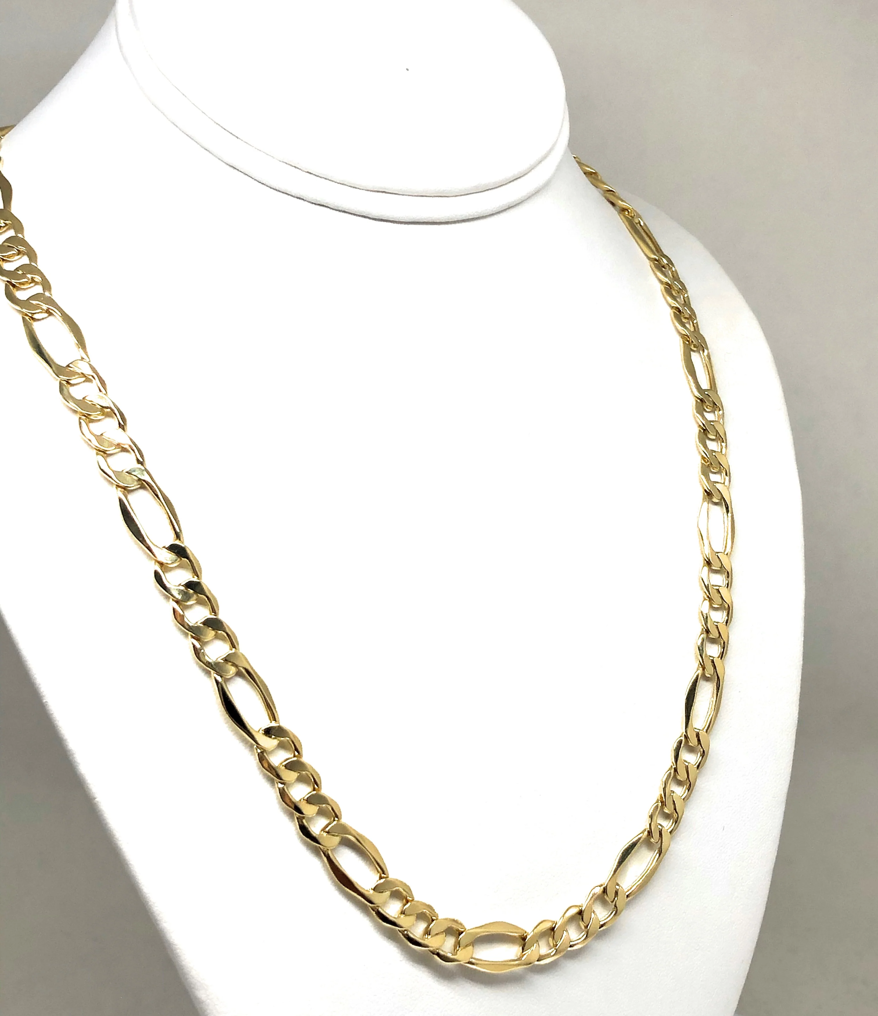 10k Solid Gold Figaro Chain 24-28 inch 8.7mm (Semi-Hollow Style) (17-21g) - Image 6