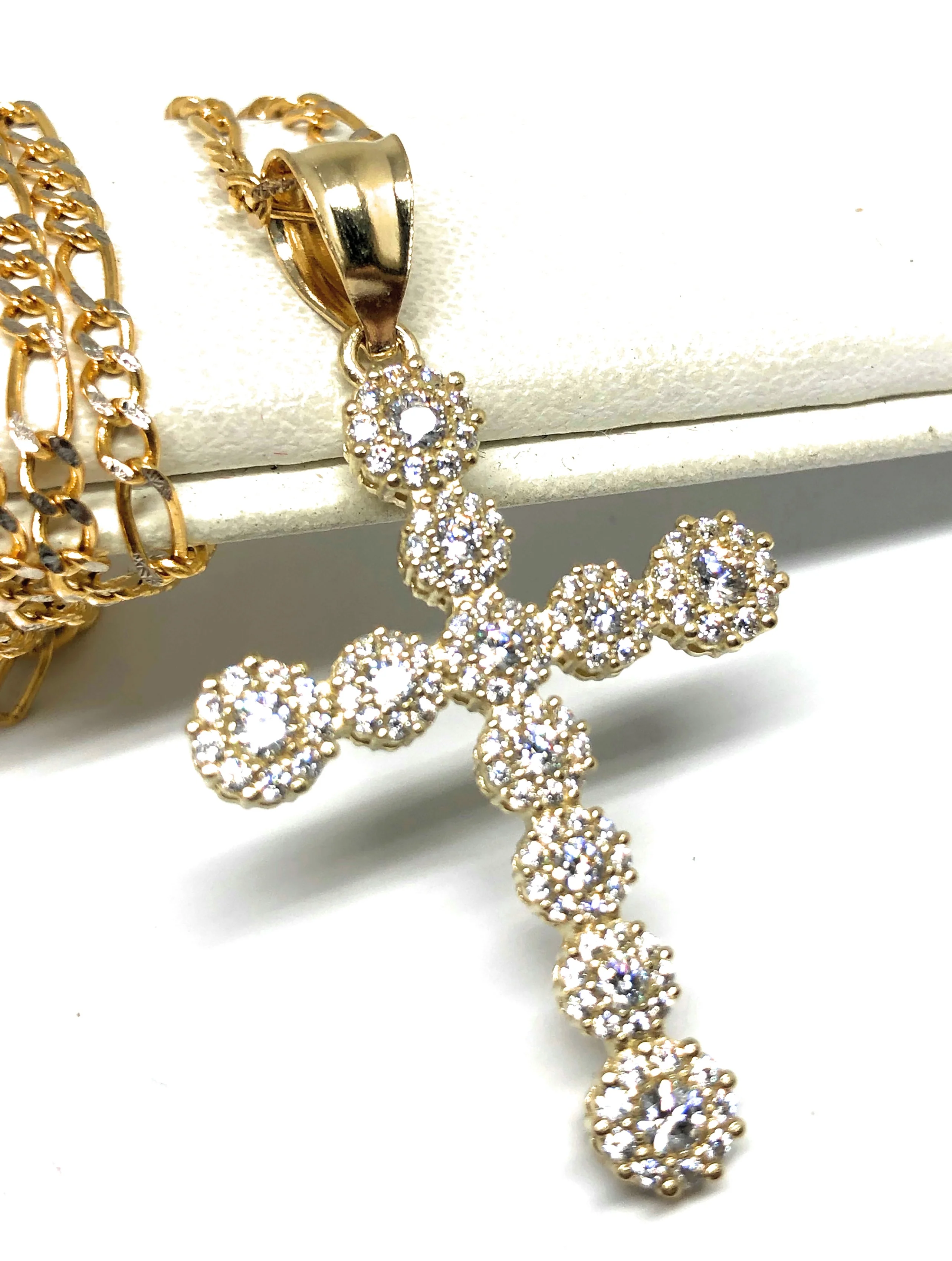 10k Solid Gold Full Cubic Zirconia CZ Cross Pendant Necklace - Image 3