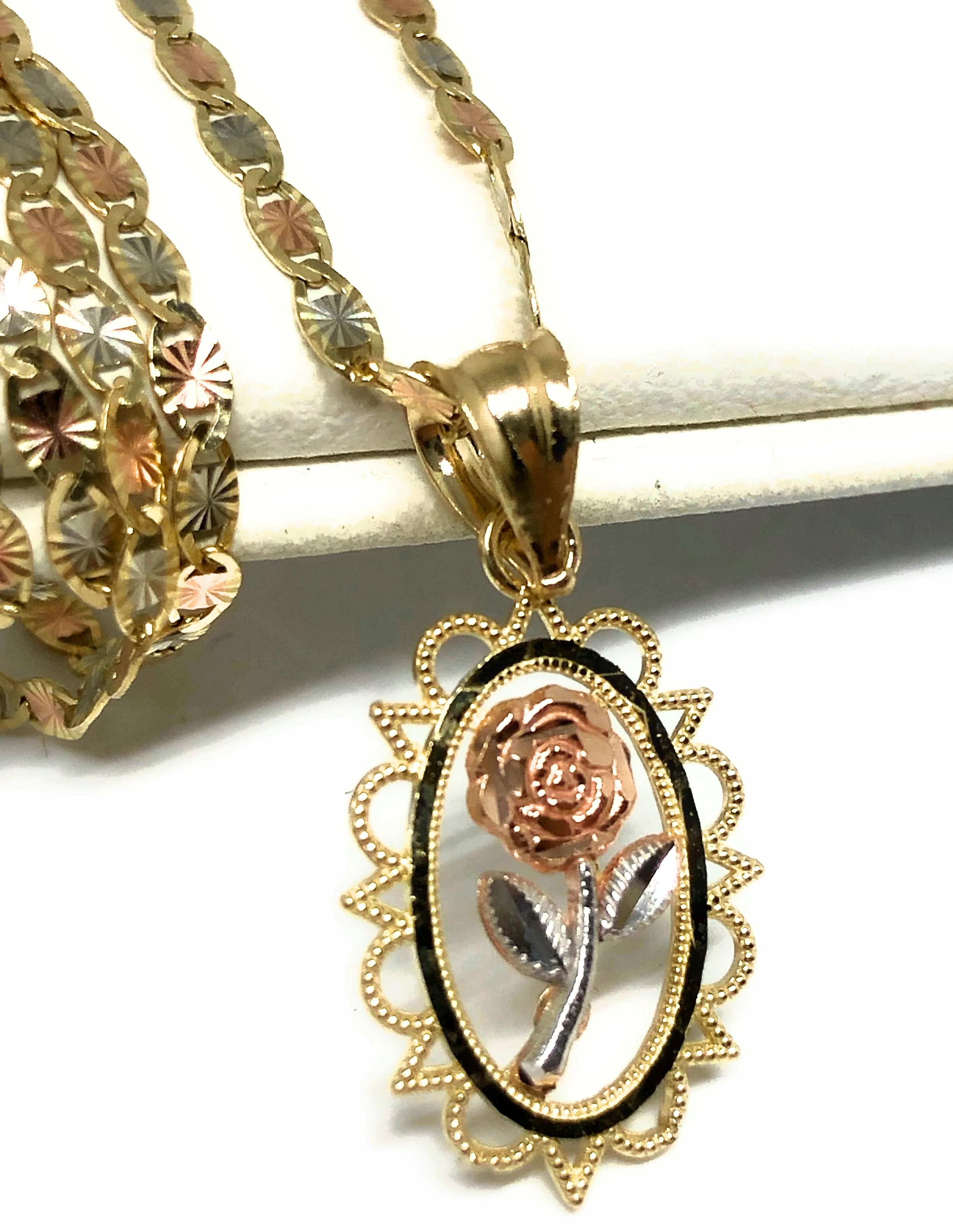 10k Solid Gold Tri-Color Flower Pendant Necklace Tri-Color Valentina Chain - Image 3