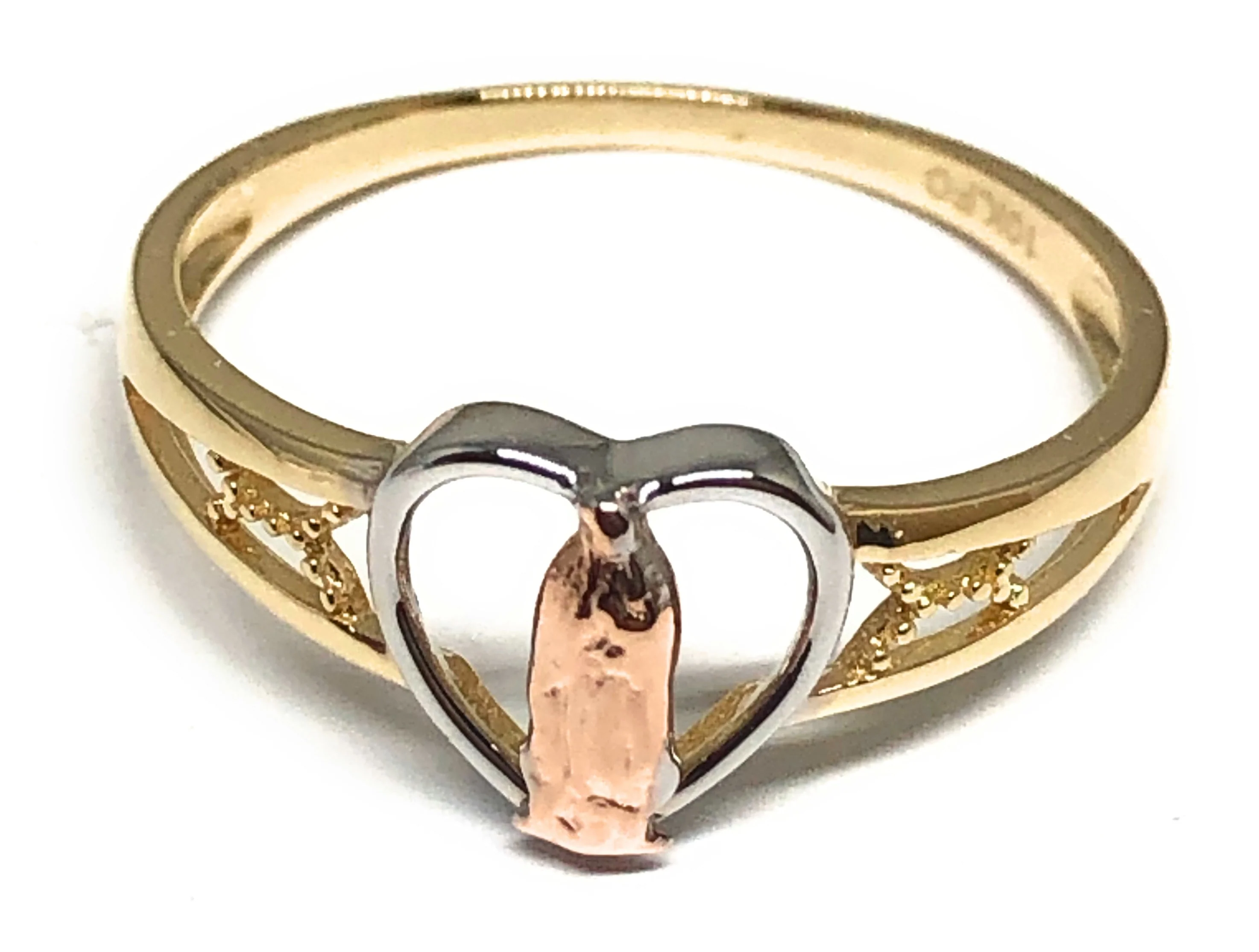 10k Solid Gold Tri-Color Gold Virrgin Mary Heart Ring (FC 30)