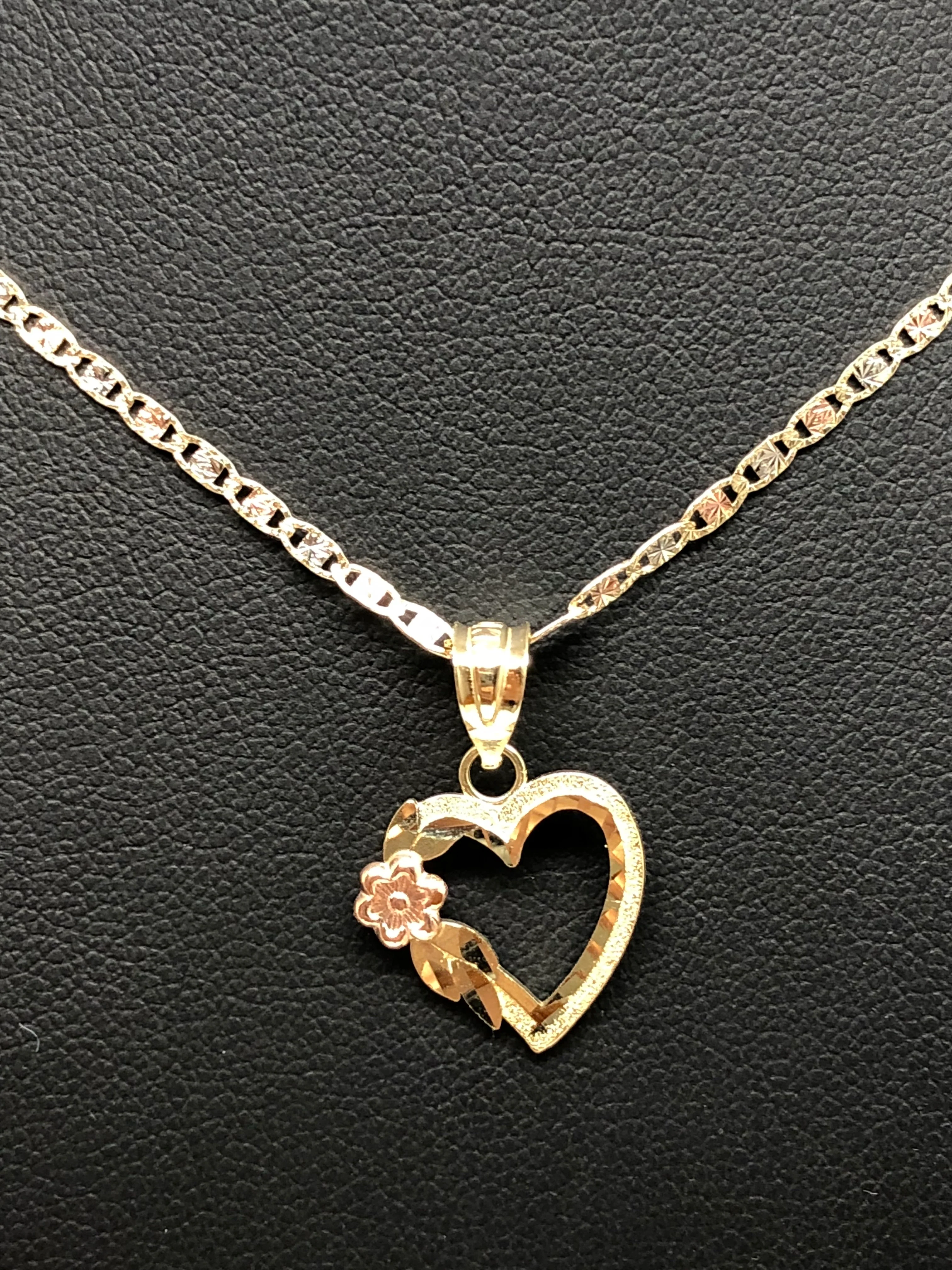 10k Solid Gold Tri-Color Heart Pendant Necklace Tri-Color Valentina Chain - Image 6