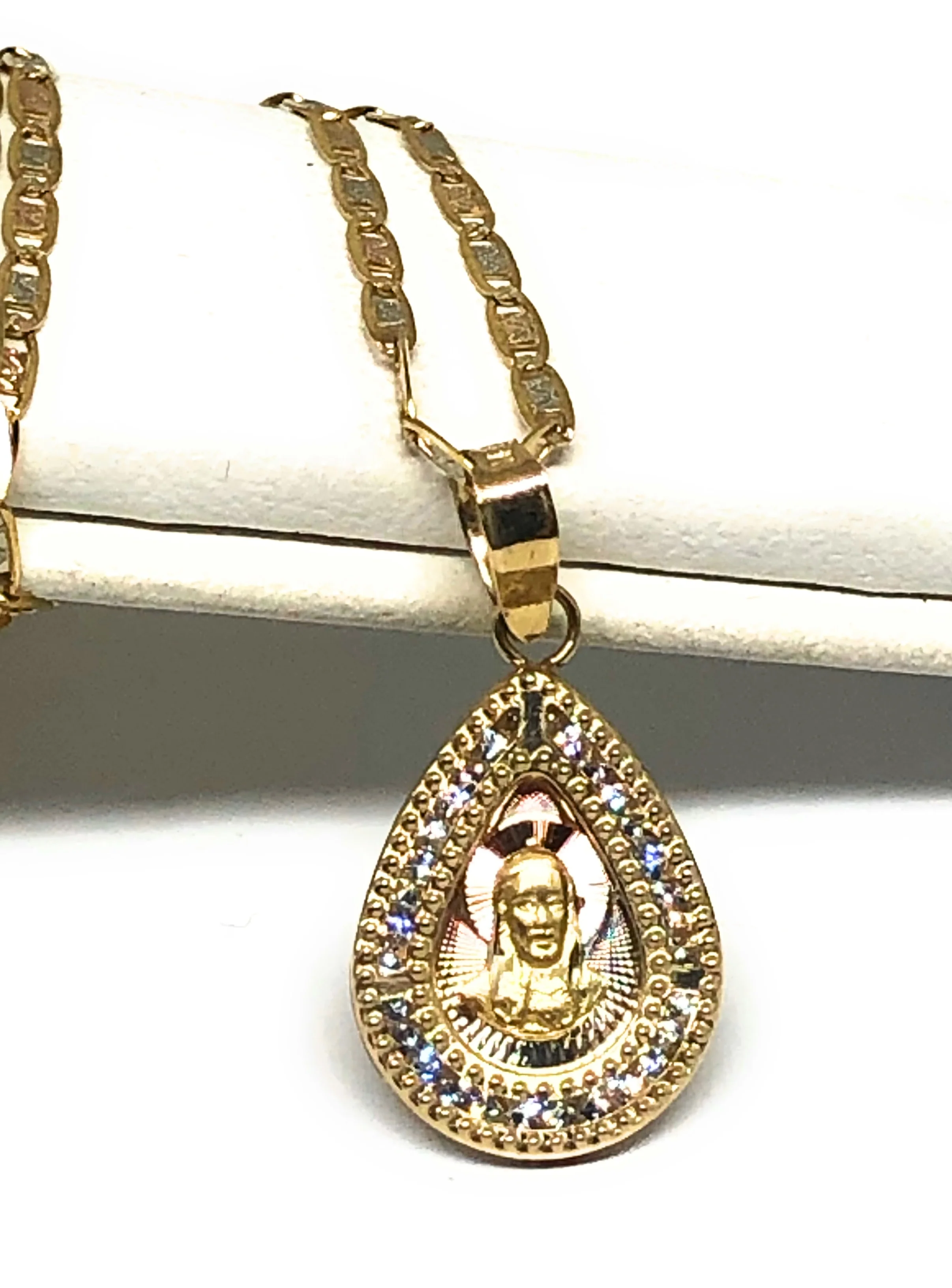 10k Solid Gold Tri-Color Jesus Christ Sagrado Corazon CZ Teardrop Pendant - Image 2