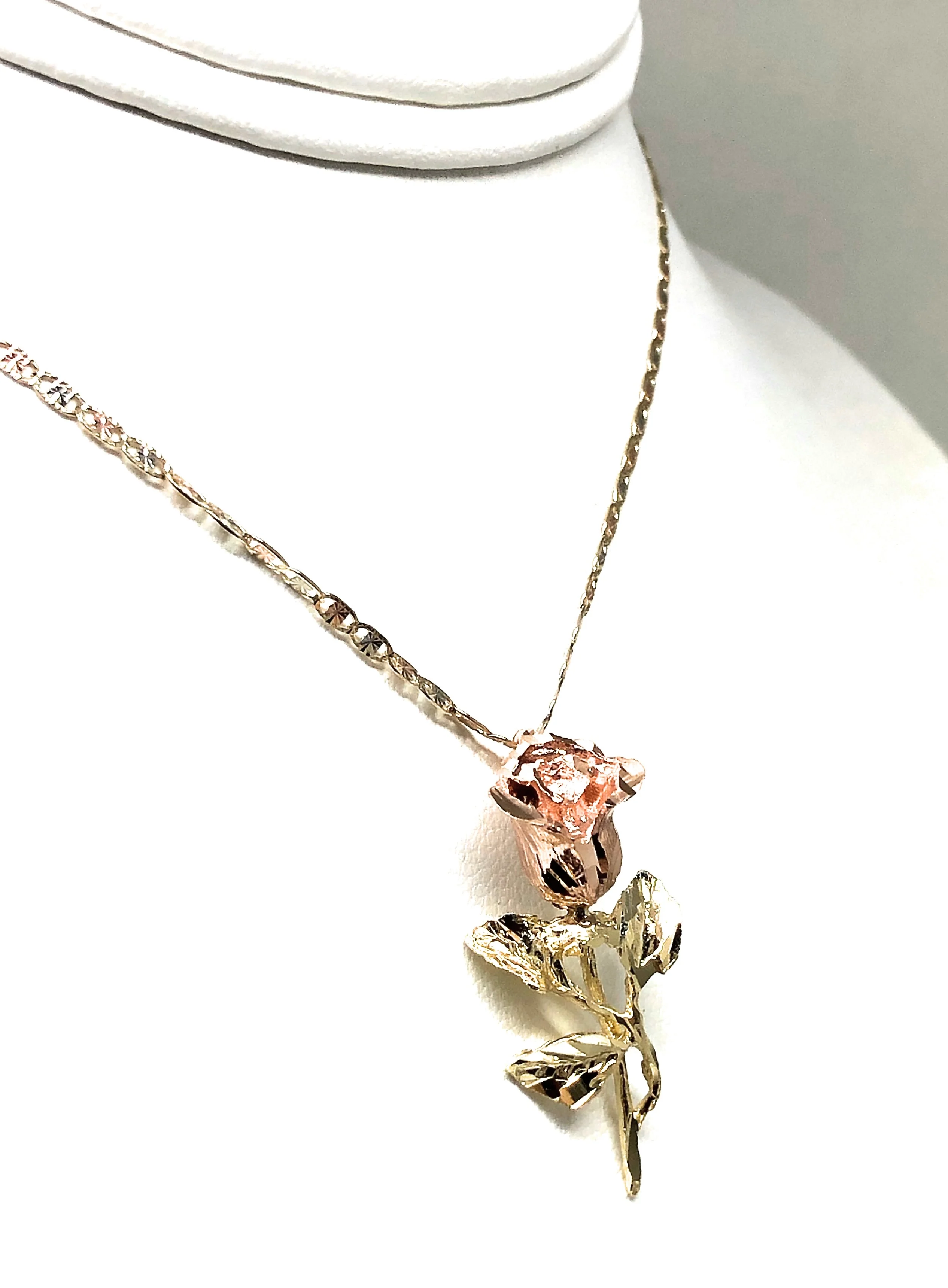 10k Solid Gold Tri-Color Big Rose Flower Pendant Necklace Valentina Chain - Image 7