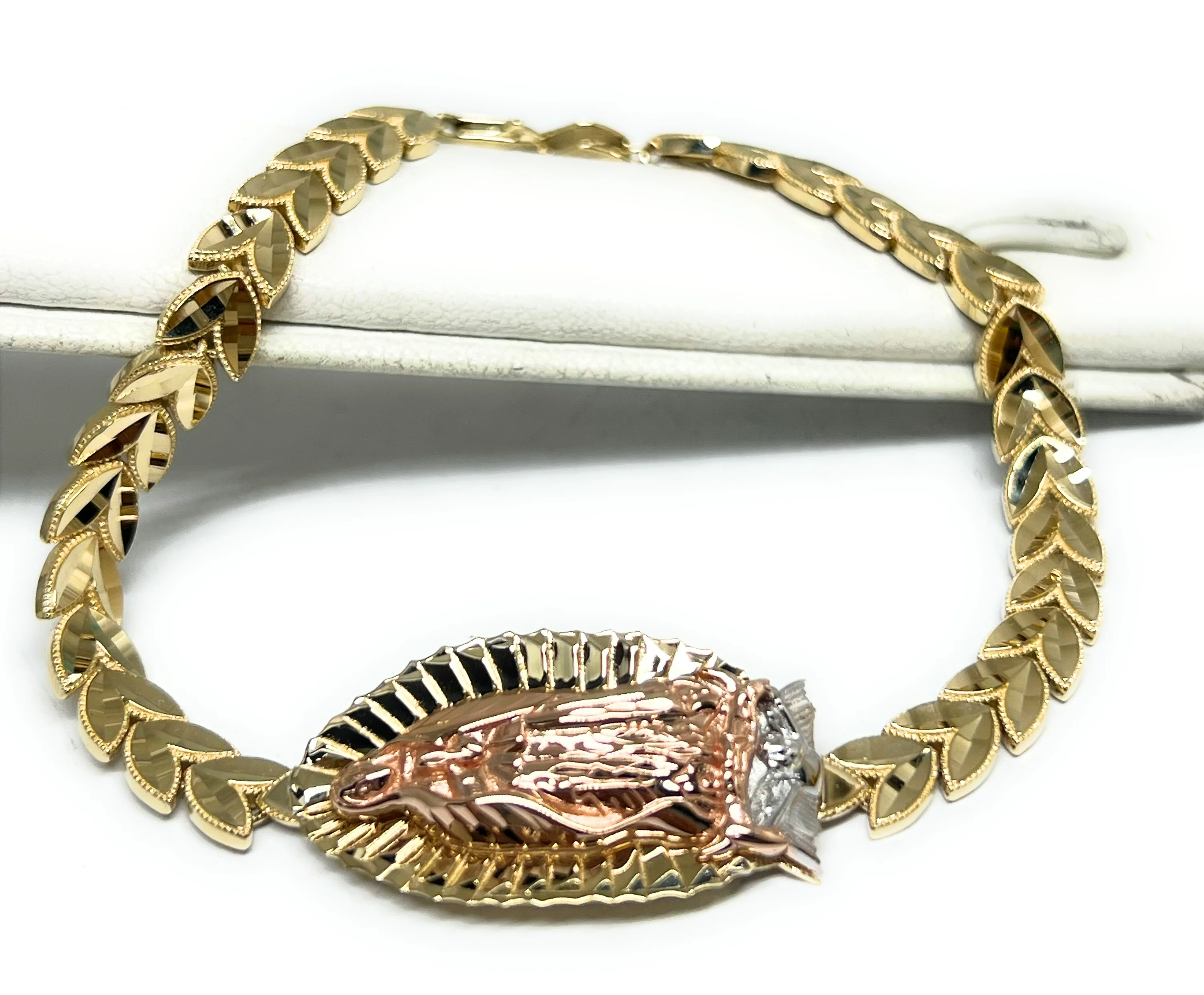 10k Solid Gold Tri-Color Virrgin Mary Brracelet 7.5 Virrgen Guadalupe (9g) - Image 6