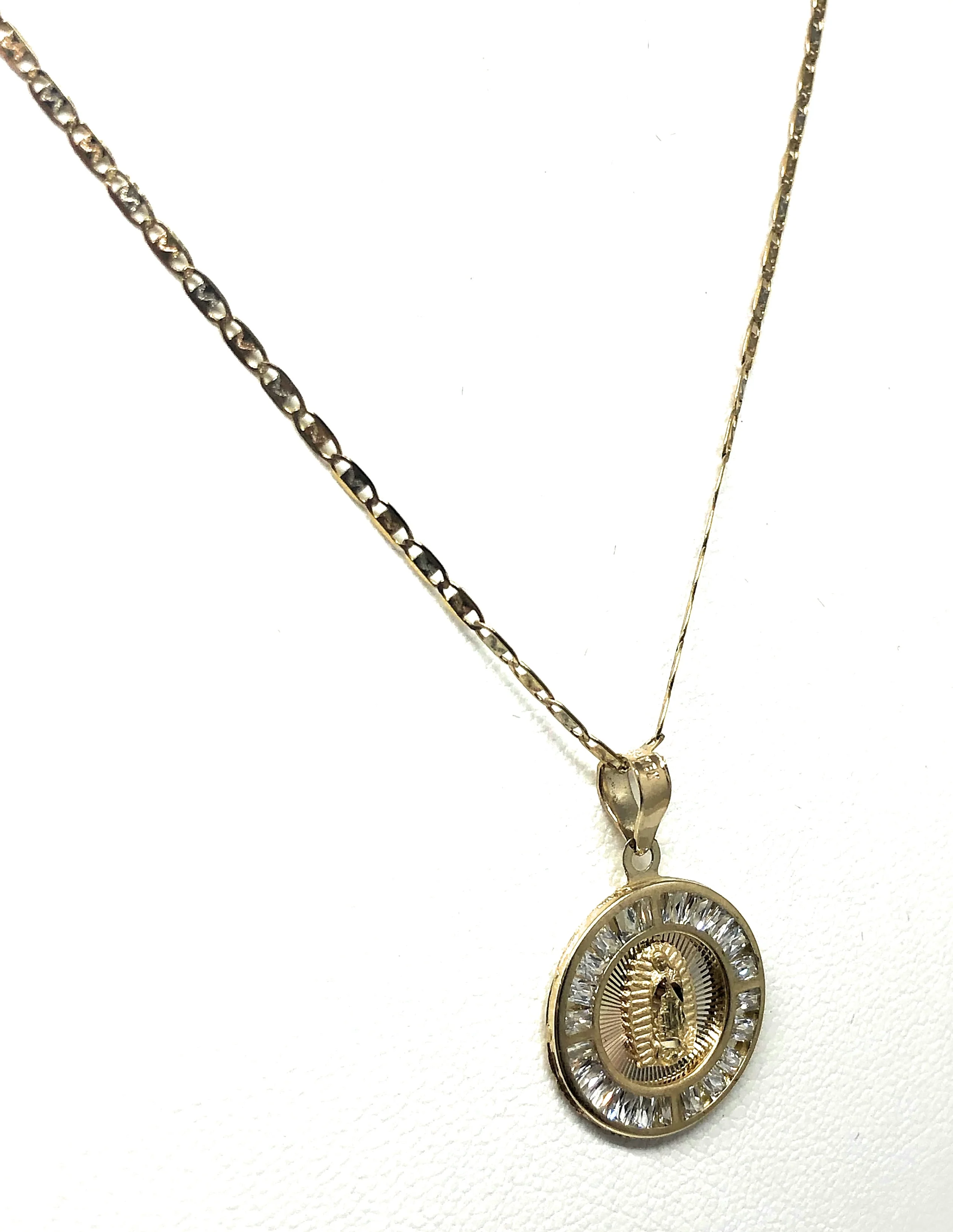 10k Solid Gold Tri-Color Virrgin Mary CZ Round Pendant Necklace Virrgen Gaudalupe - Image 6