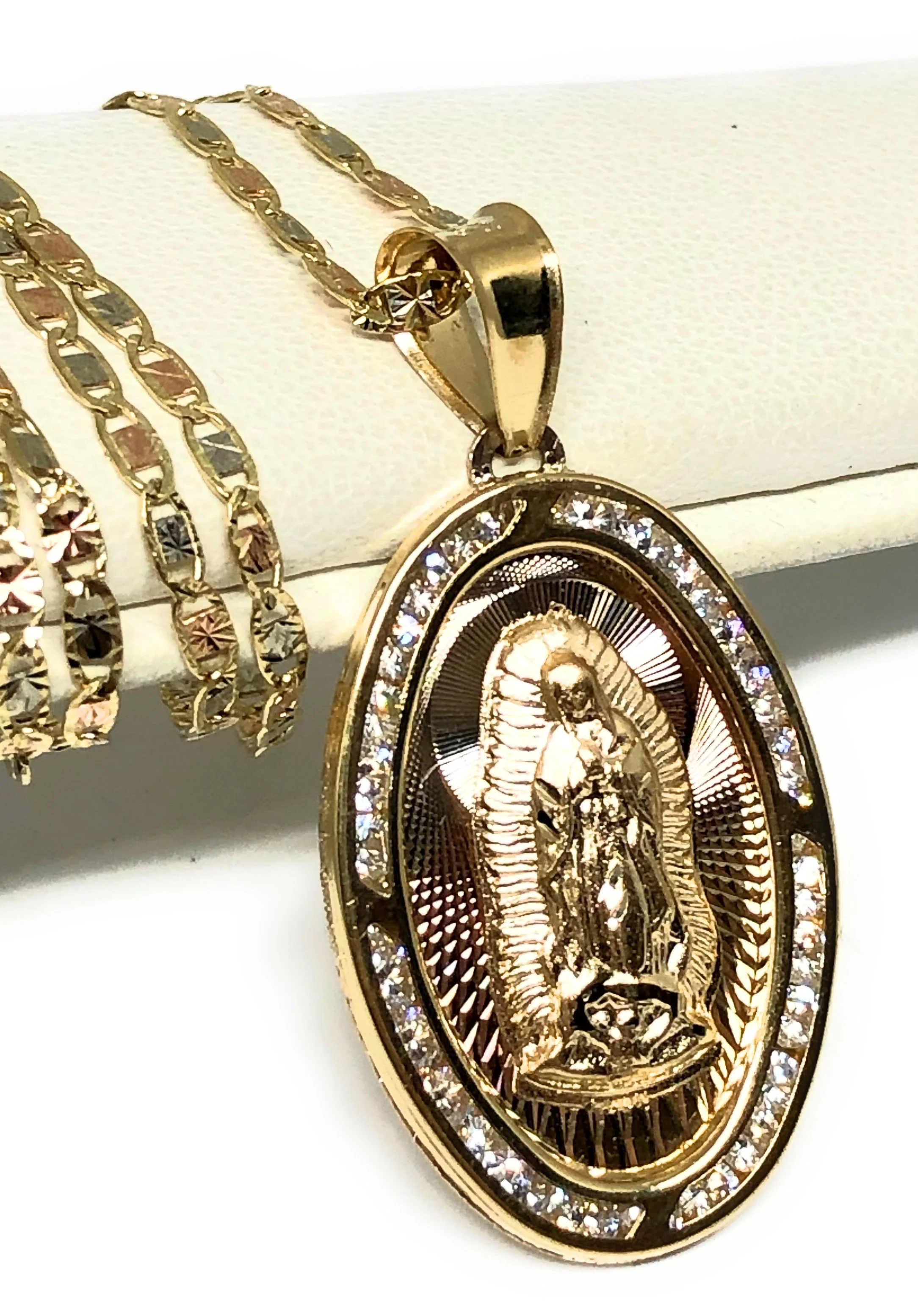 10k Solid Gold Tri-Color Virrgin Mary Oval Pendant Necklace W/ Cubic Zirconia Virrgen Gaudalupe (LG) - Image 3