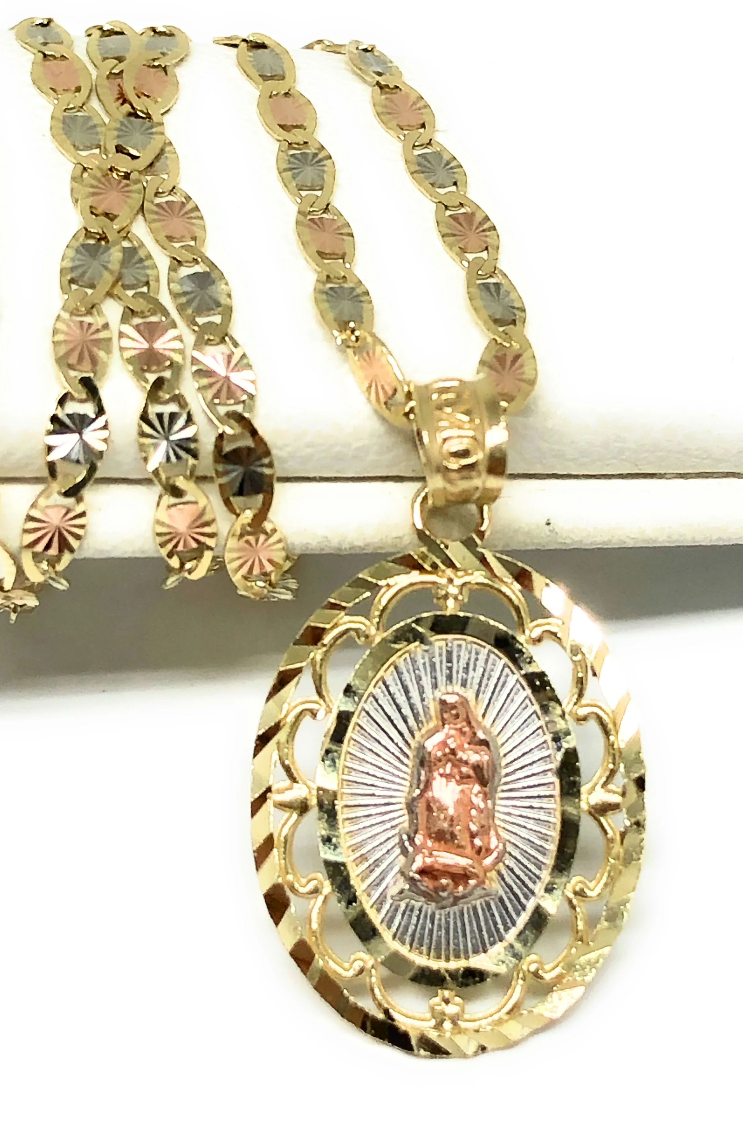 10k Solid Gold Tri-Color Virrgin Mary Pendant Virrgen Guadalupe Valentina Chain - Image 3