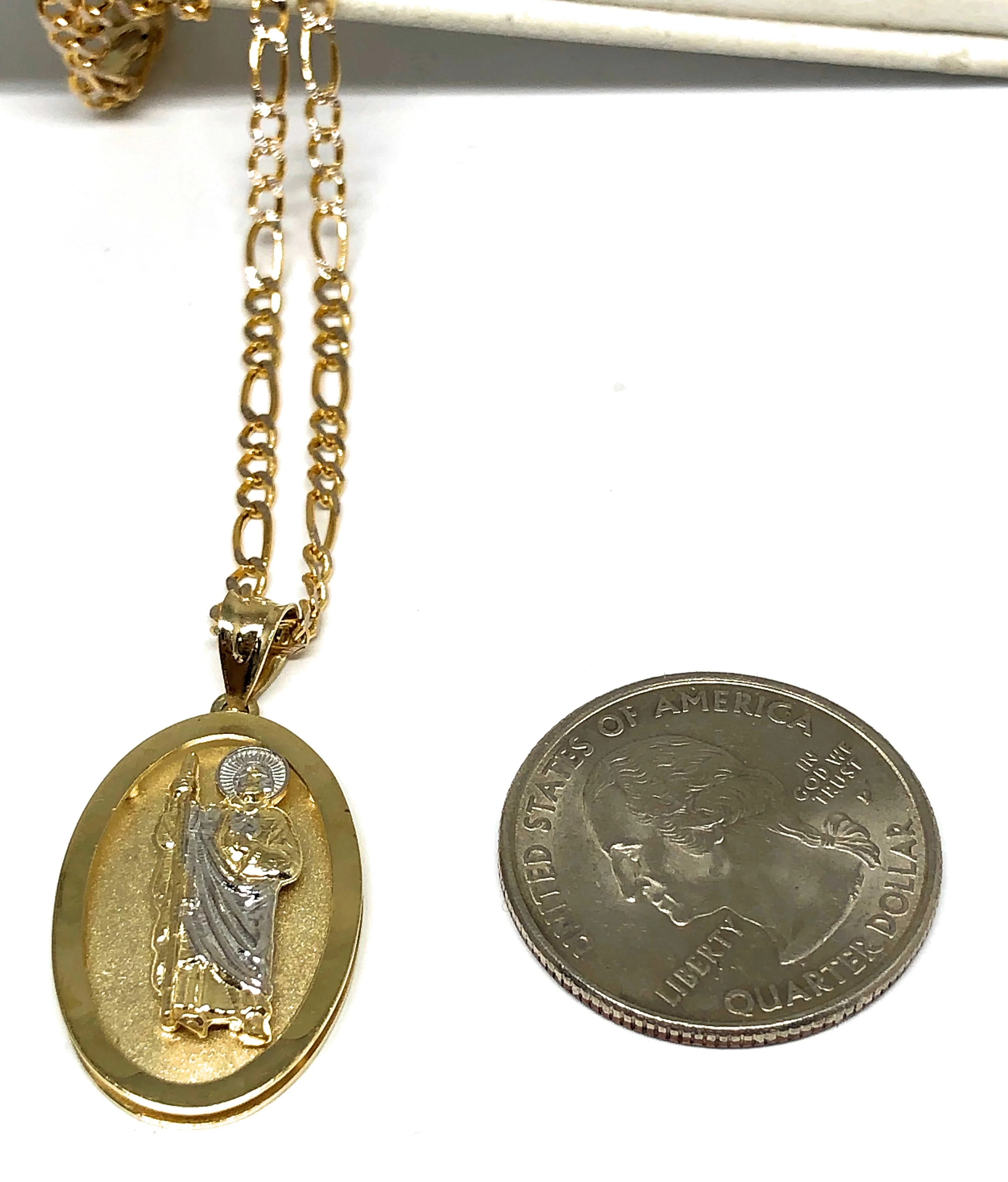 10k Solid Gold Yellow 2-Tone Saan Judas Saaint Jude Oval Pendant Figaro Chain - Image 2