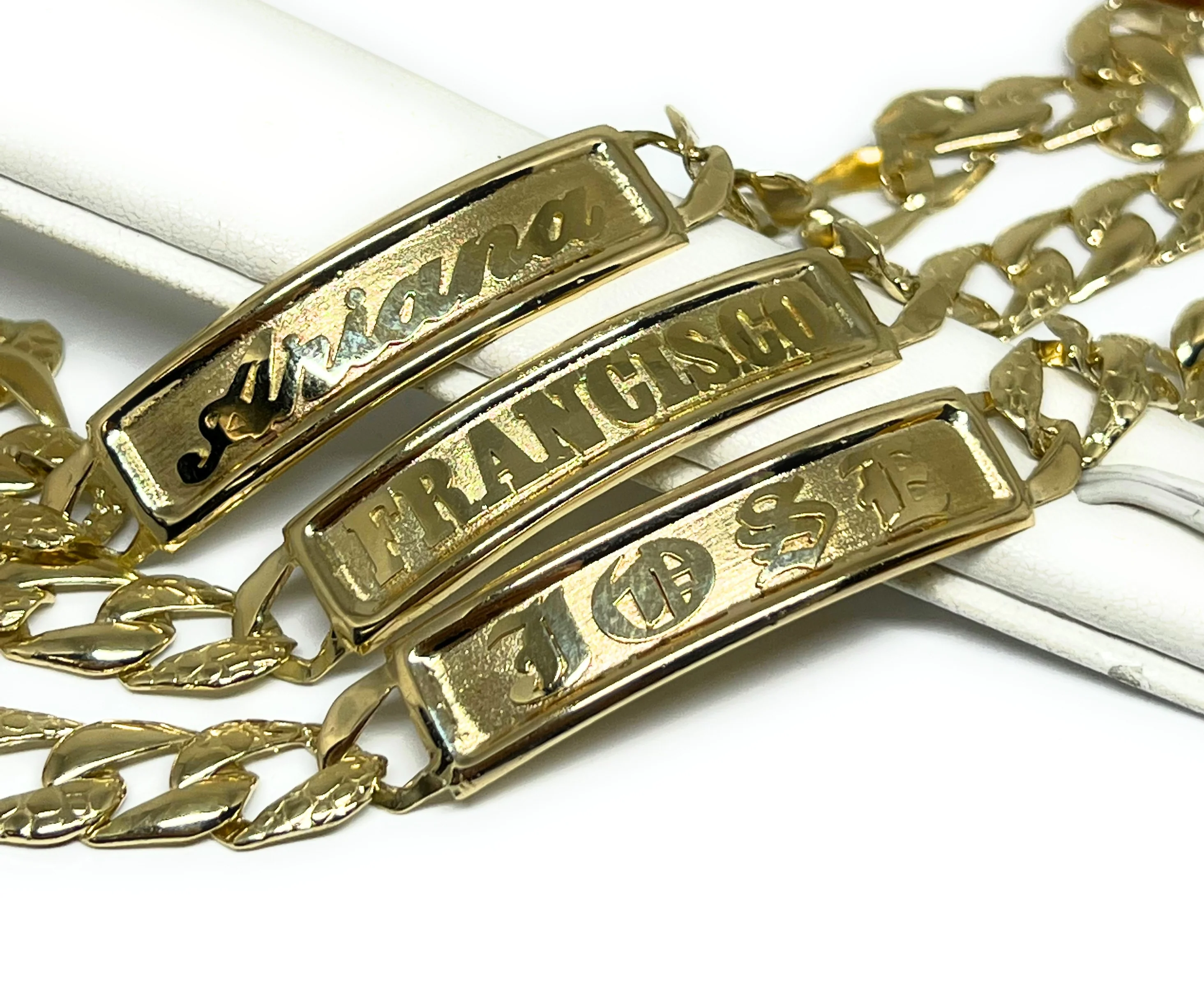 10k Solid Gold Yellow Cuban Link SUPERIMPOSED (SOBREPUESTO) CUSTOMIZED 3D NAME Brracelet 8.5 INCH 9.5mm WIDTH (~16g) - Image 8