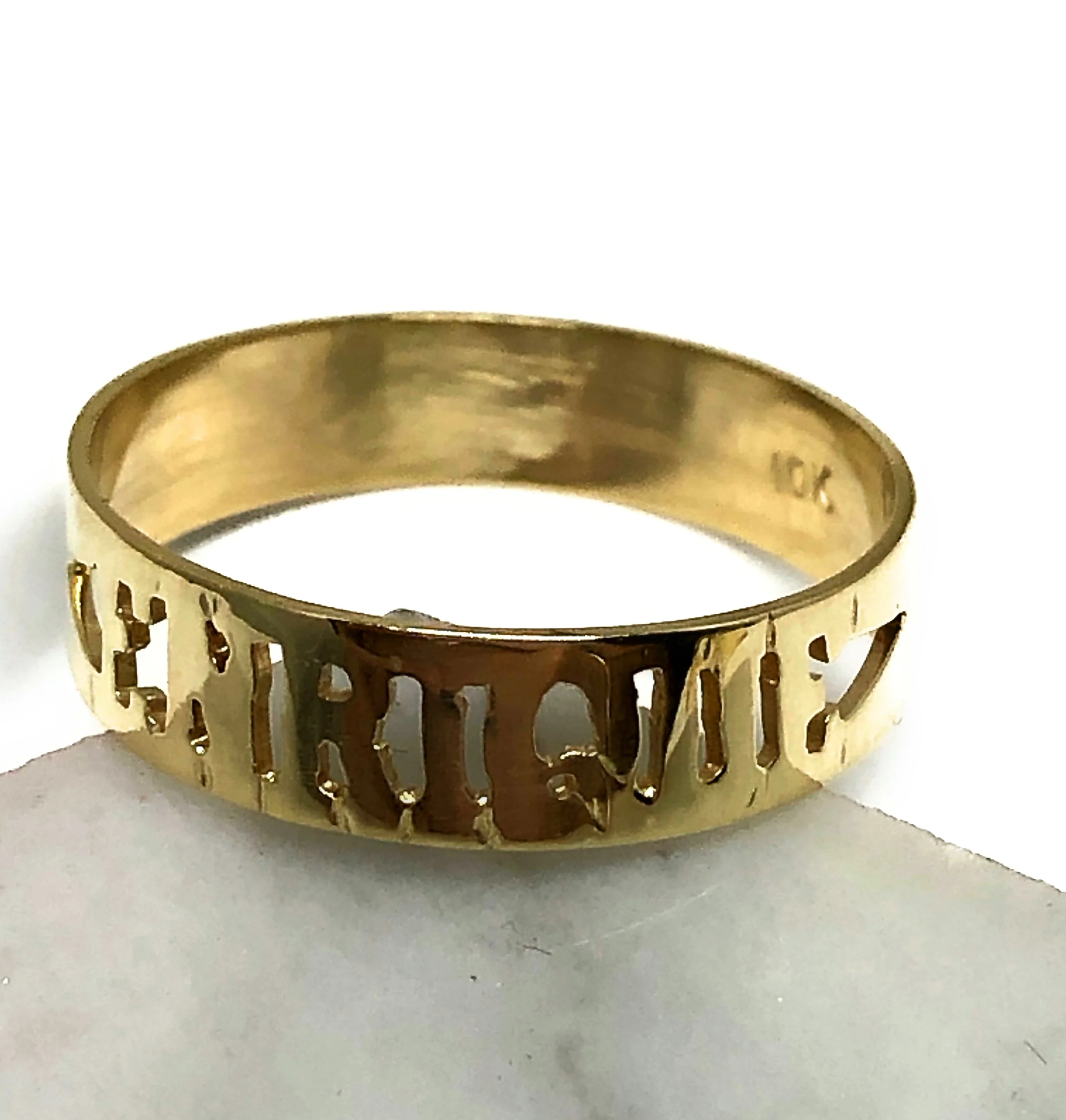 10k Solid Gold Yellow CUSTOMIZED Name Ring - Image 5