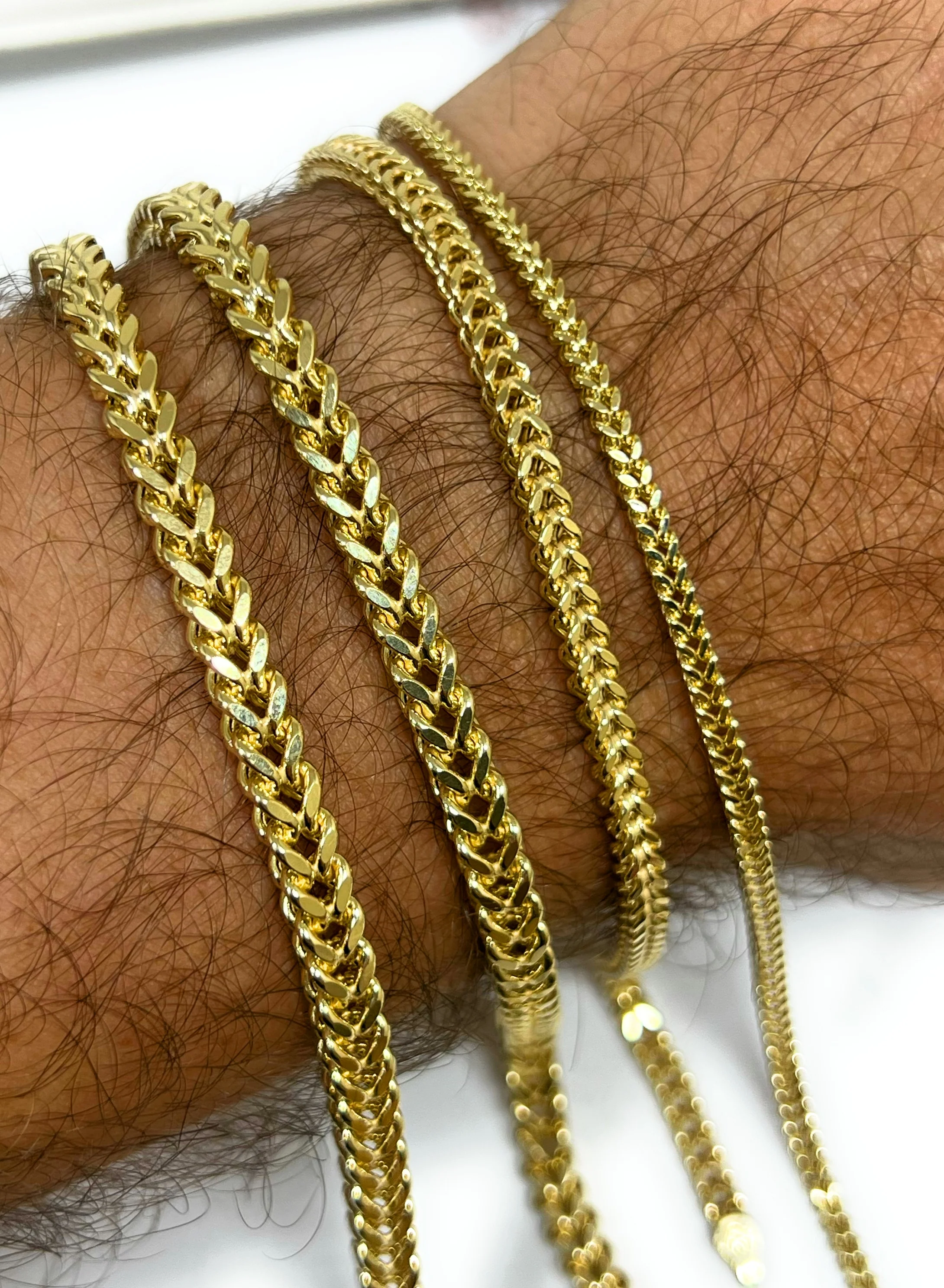10k Solid Gold Yellow Franco Chain Brracelet 7-8 INCH 2.5-4.8mm Width - Image 2
