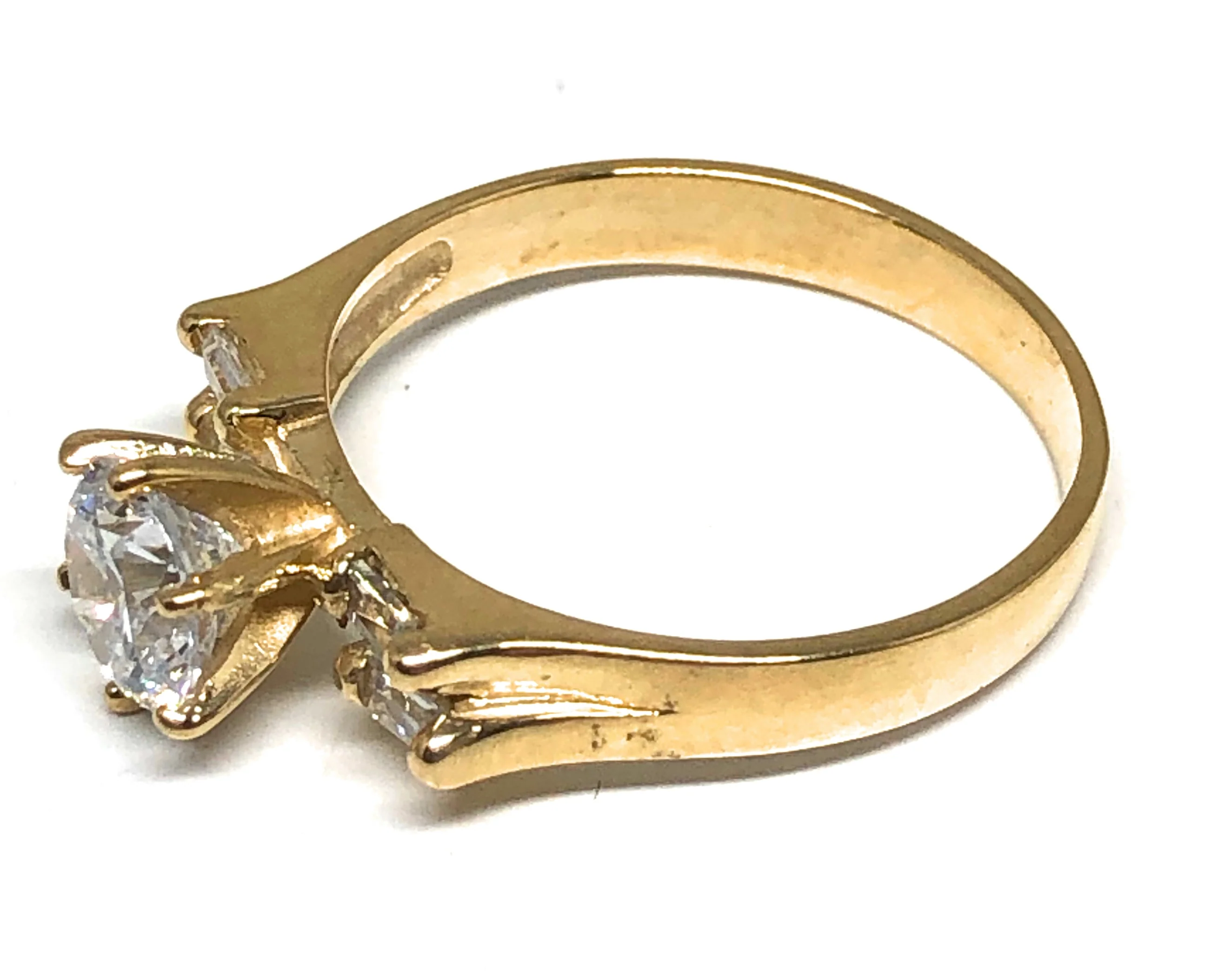 10k Solid Gold Yellow Gold 0.5 KARAT Cubic Zirconia Engagement Ring - Image 4