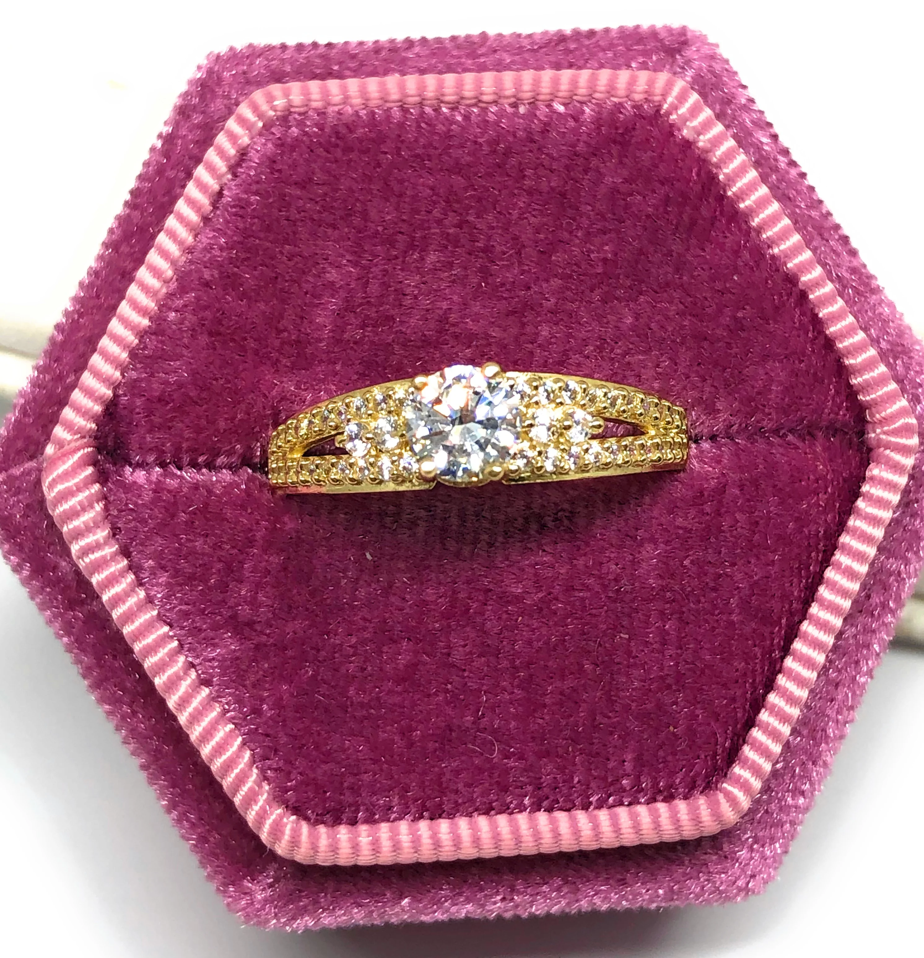 10k Solid Gold Yellow Gold 0.5 KARAT Cubic Zirconia Engagement Ring