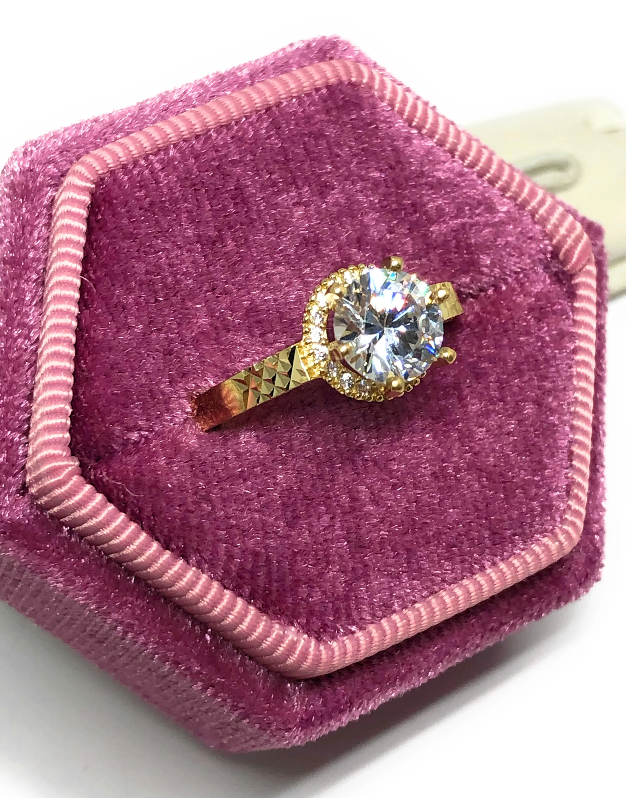10k Solid Gold Yellow Gold 1.5 KARAT Cubic Zirconia Engagement Ring - Image 2