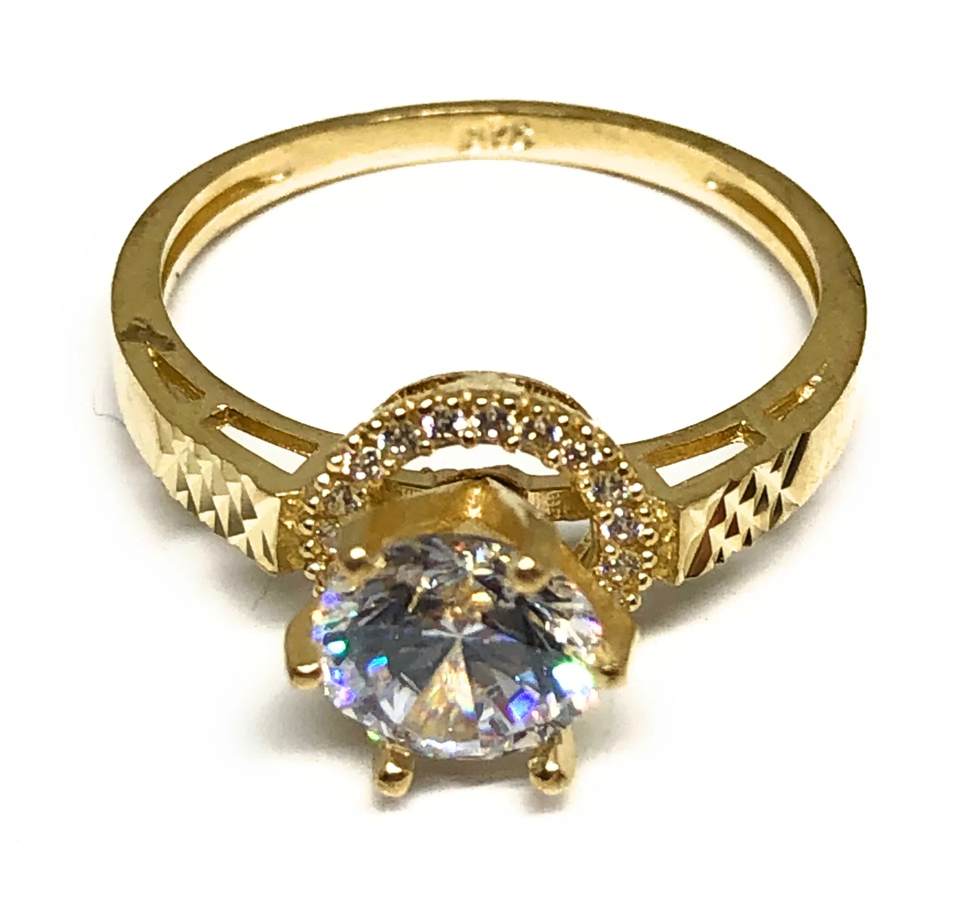 10k Solid Gold Yellow Gold 1.5 KARAT Cubic Zirconia Engagement Ring - Image 4