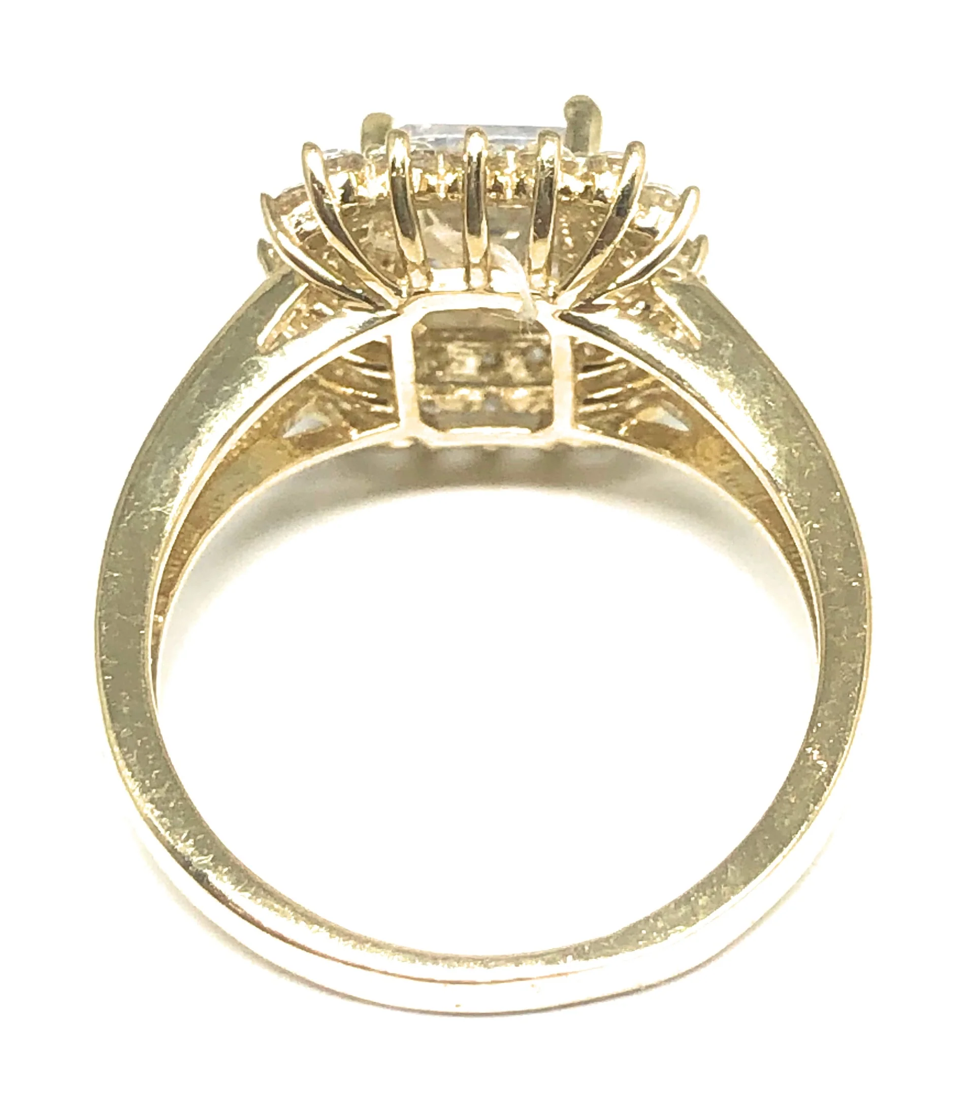 10k Solid Gold Yellow Gold Baguette Cubic Zirconia Ring - Image 3