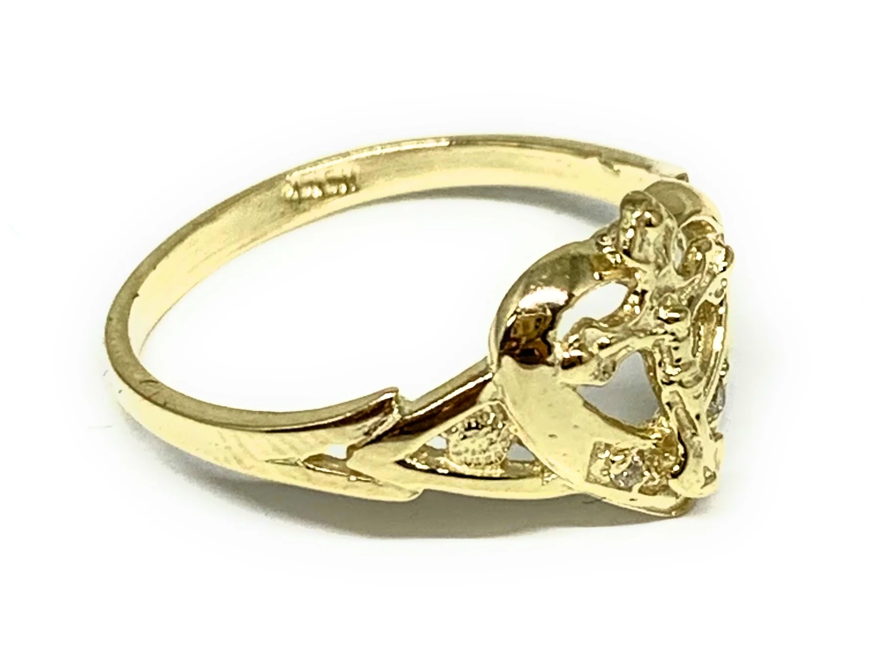 10k Solid Gold Yellow Gold Heart & Cross Crucifix Ring - Image 2