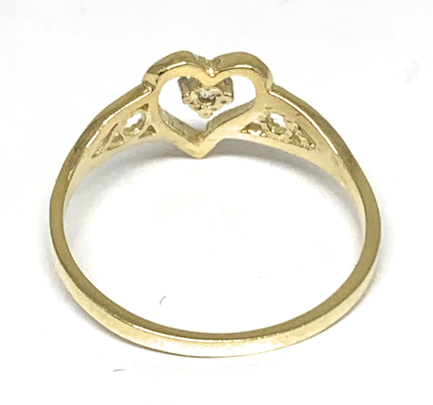 10k Solid Gold Yellow Gold Heart CZ Ring - Image 3