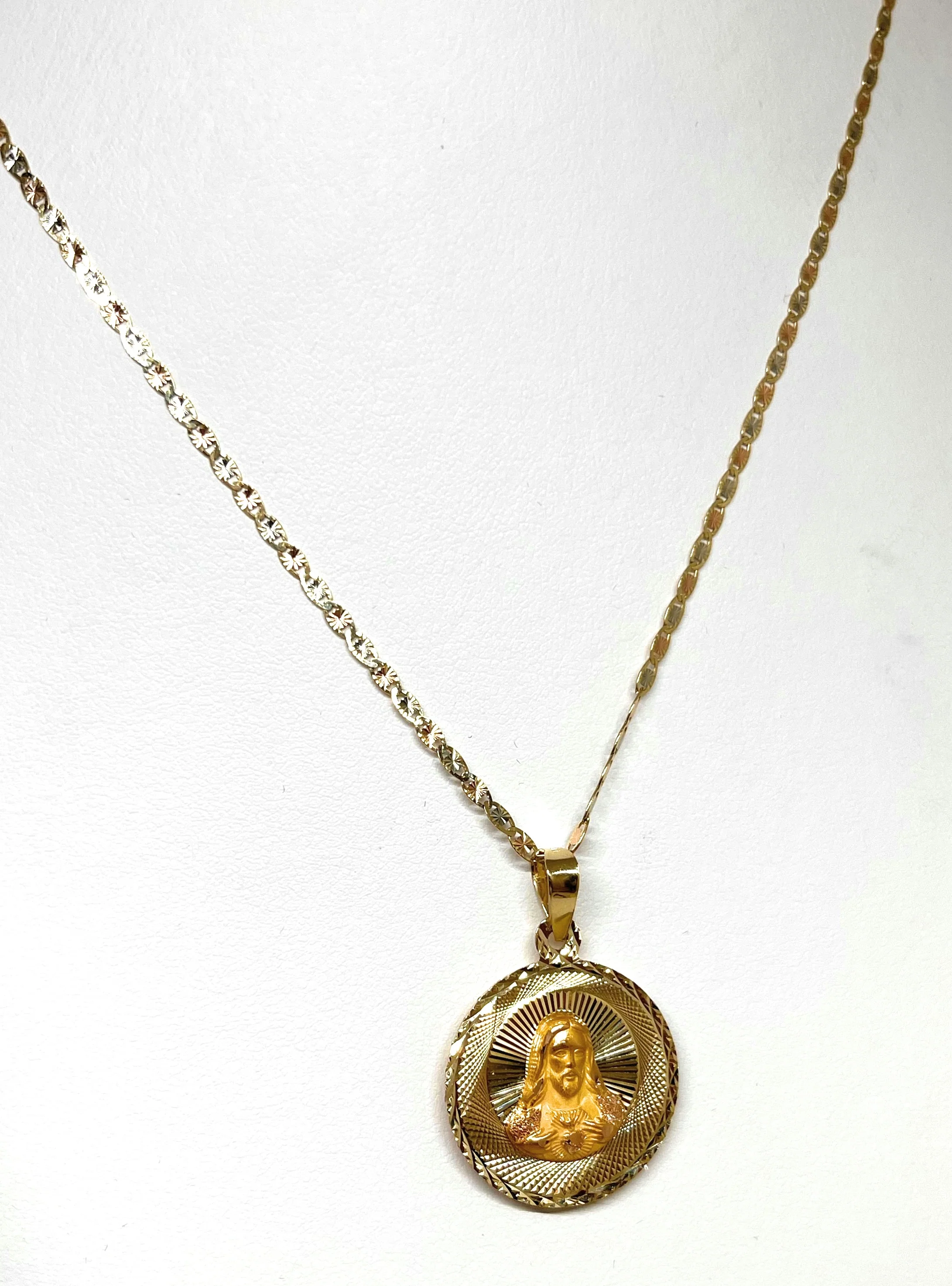 10k Solid Gold Tri-Color Jesus Sagrado Corazon & Virrgin Mary Double Sided Pendant Necklace (MADE IN MX) (MED, LG) - Image 8
