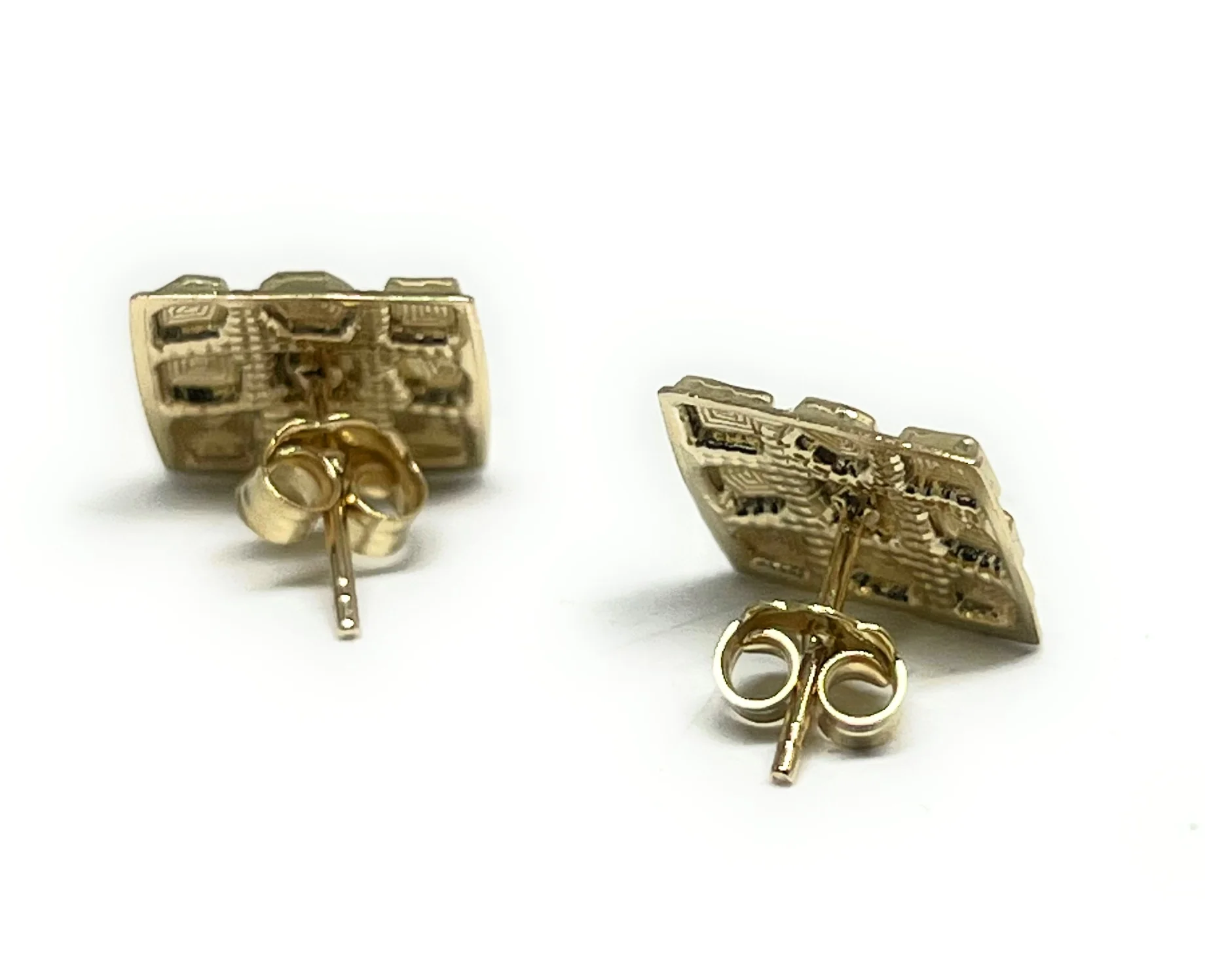 10k Solid Gold Yellow Nugget SQUARE Stud Earrings 12.5mm - Image 4