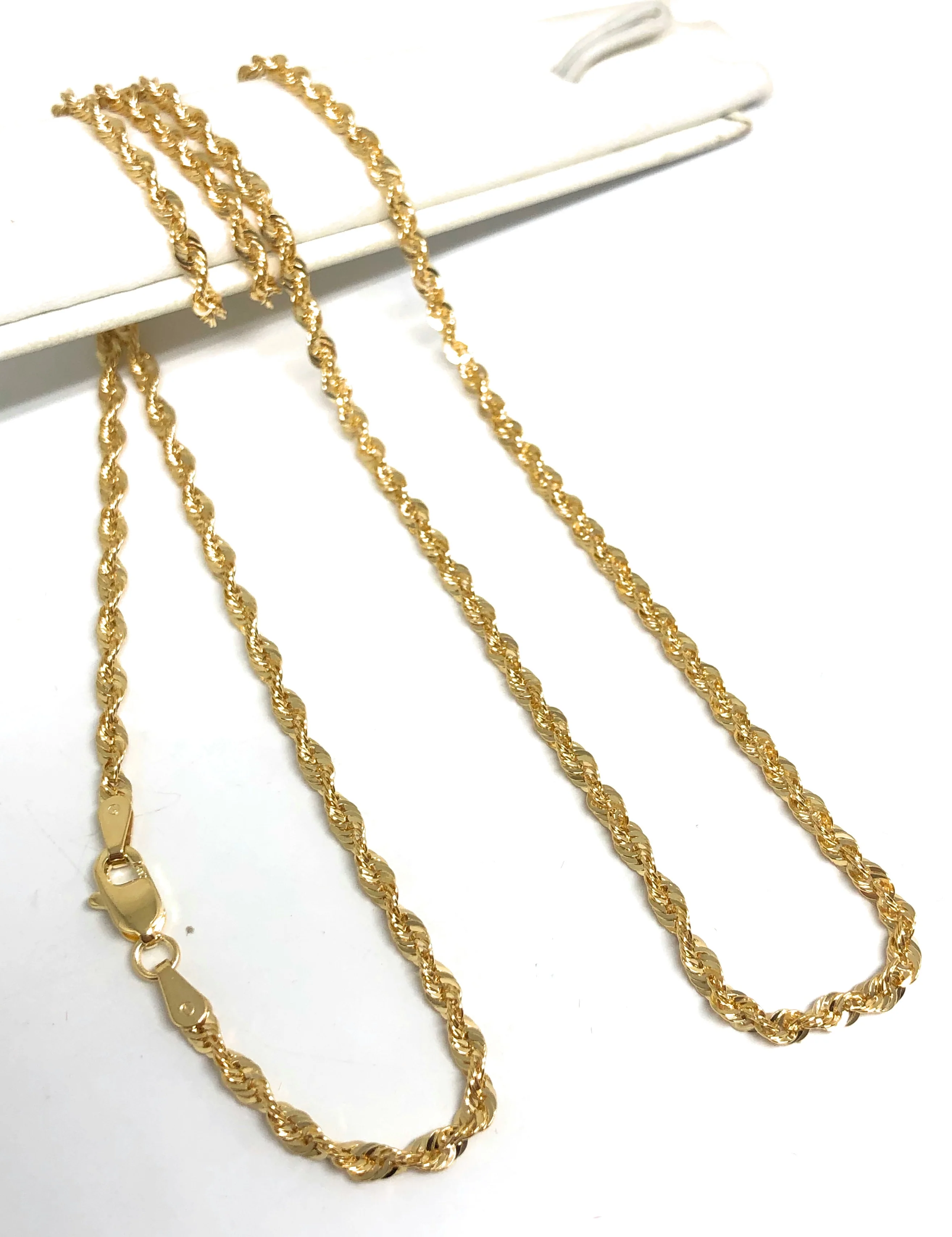 10k Solid Gold Yellow Rope Chain 22-26 inches 2.7mm (Semi-Hollow Style)