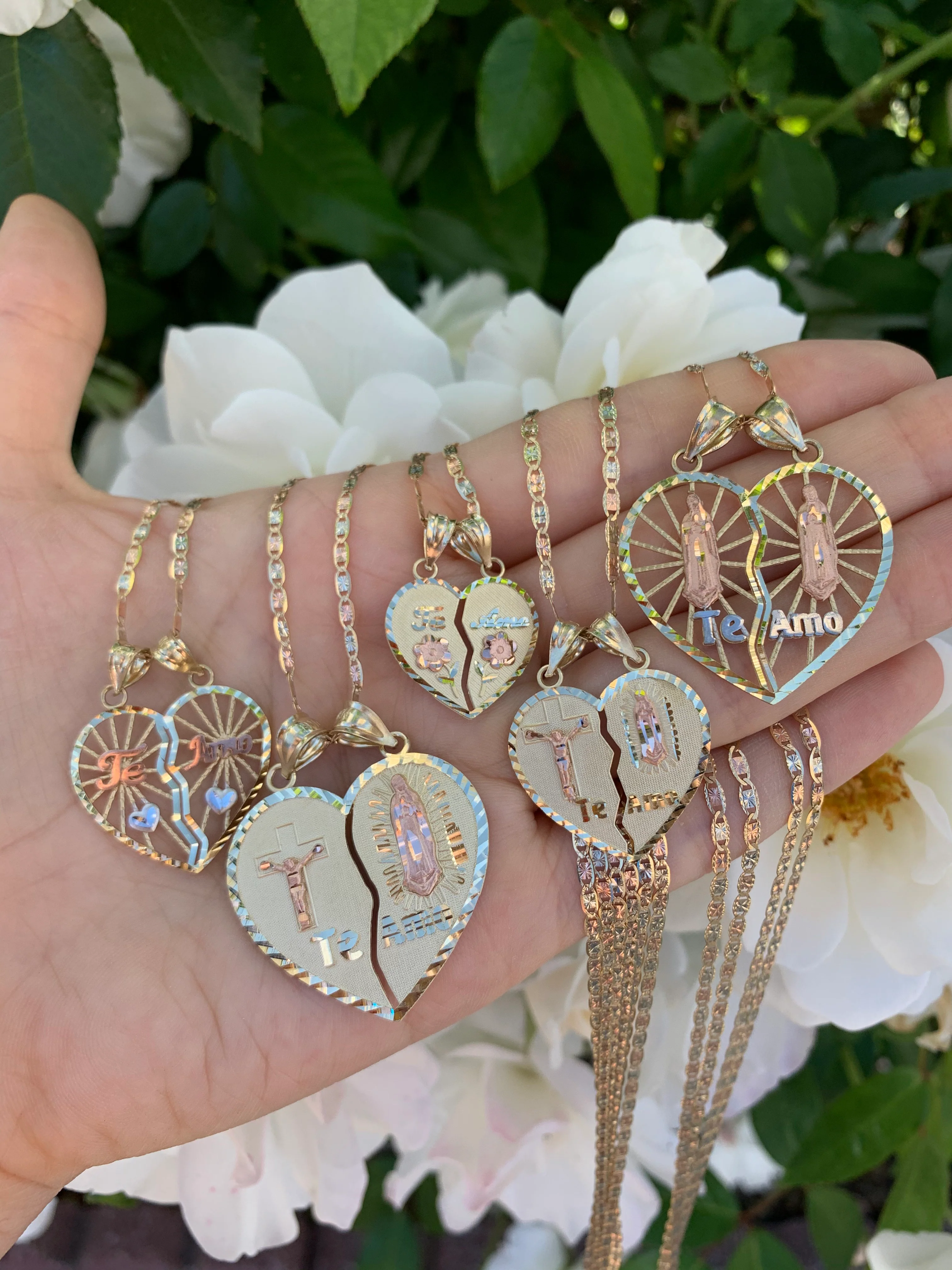 10k Solid Gold Yellow & Rose Gold Virrgin Mary Jesus Cristo "Te Amo" Heart Split Pendant (LG,MED) - Image 8