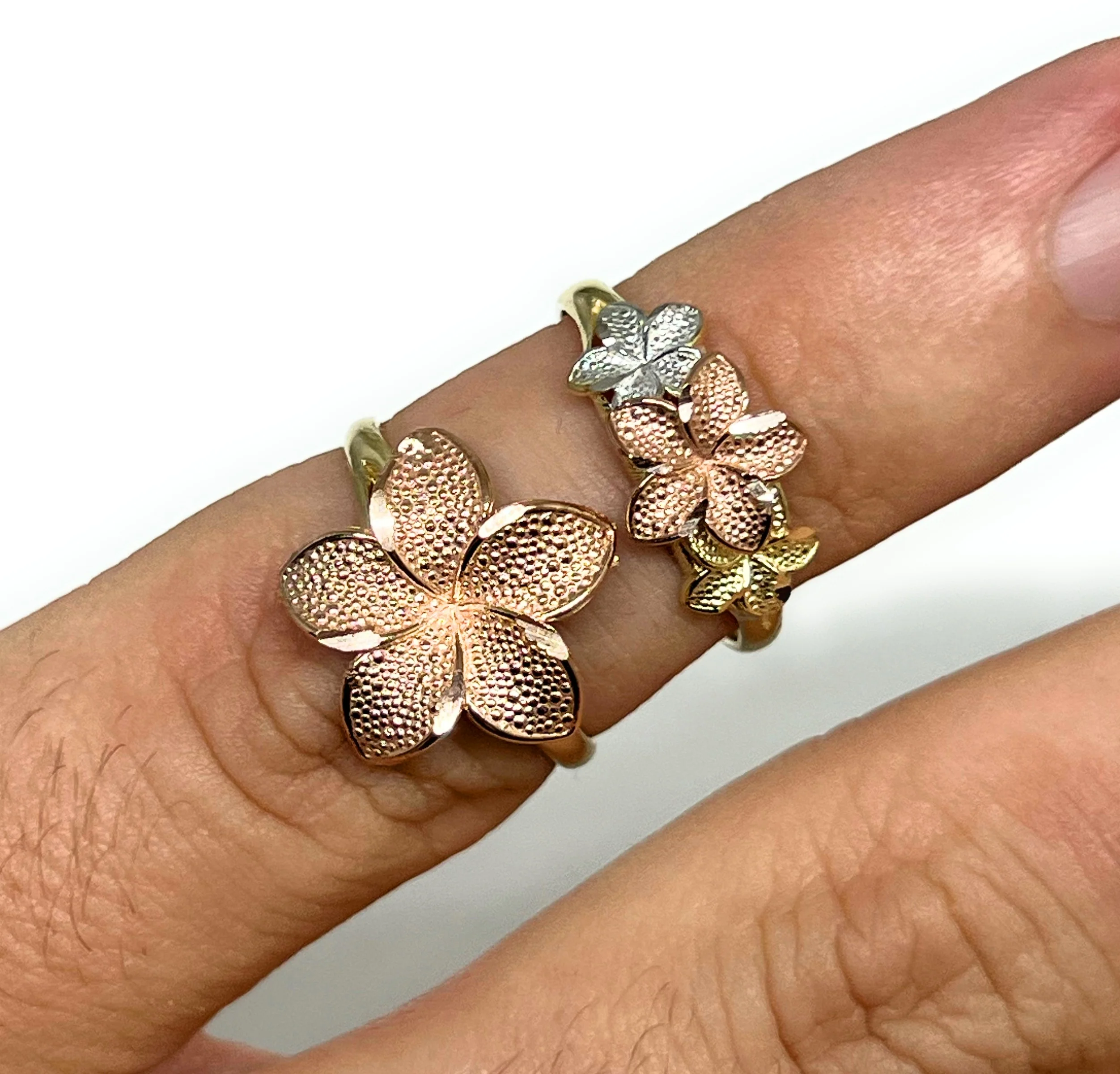 10k Solid Gold Yellow Rose Gold PLUMERIA Flower Ring - Image 2
