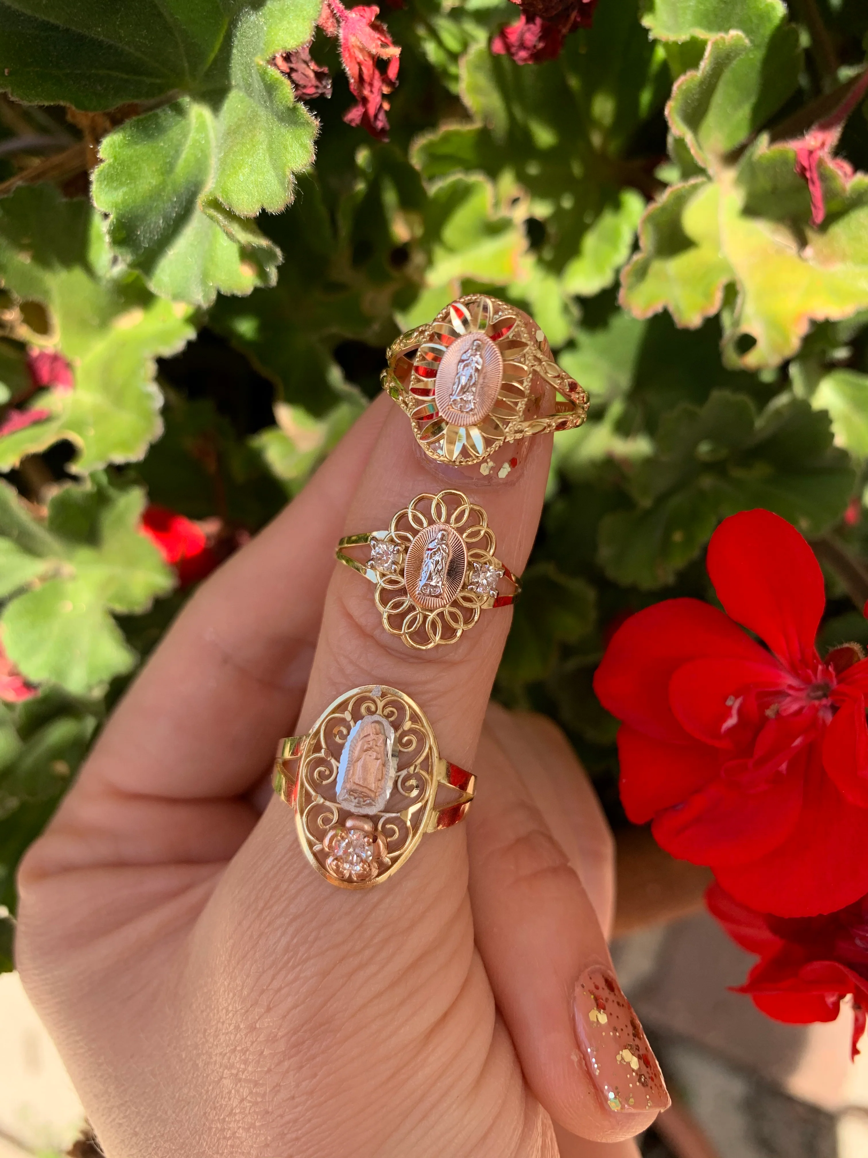 10k Solid Gold Yellow Tri-Color Virrgin Mary Layered Ring - Image 4