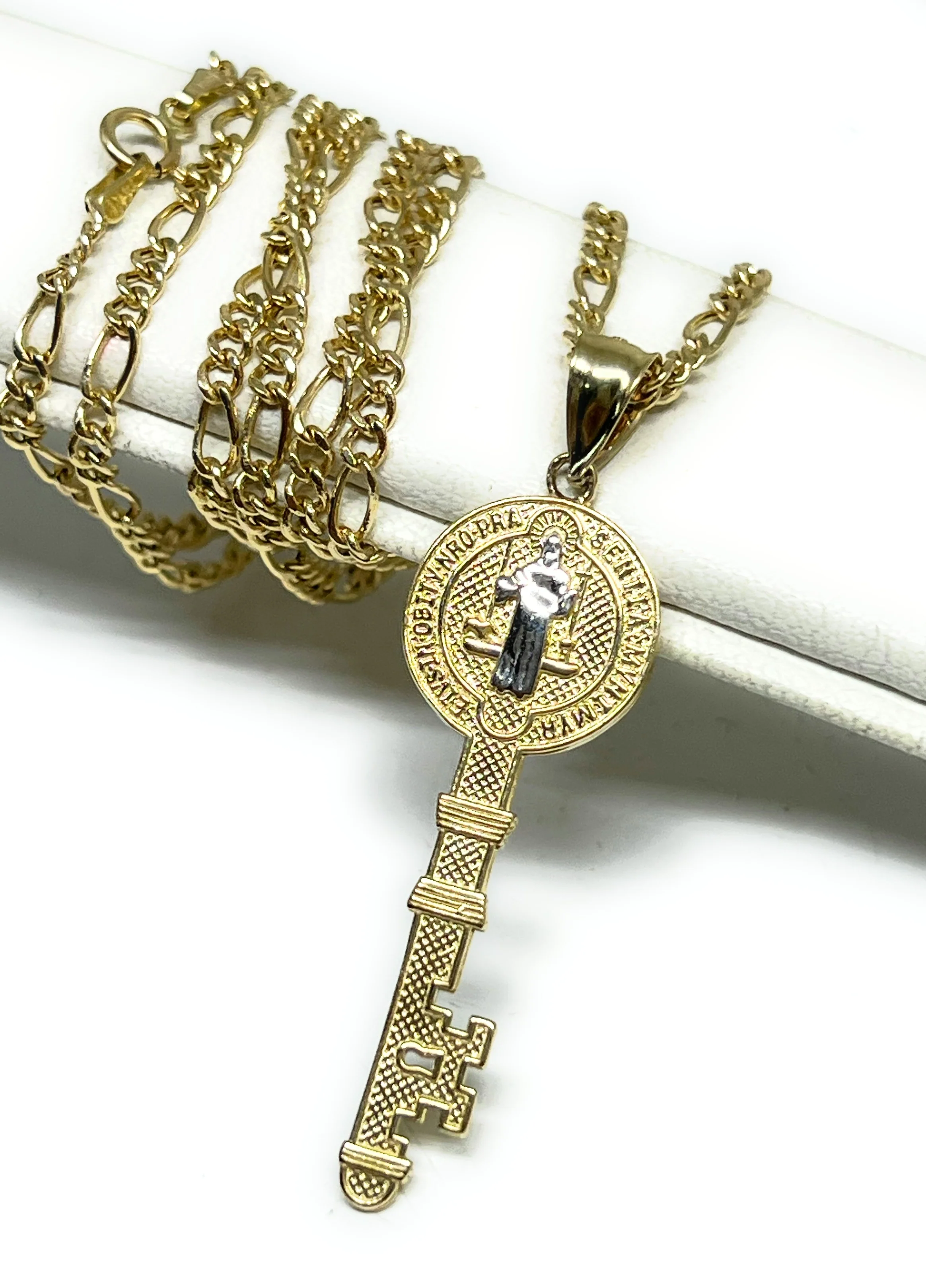 14k Solid Gold 2-Tone Sann Bennito Key Pendant Necklace - Image 5