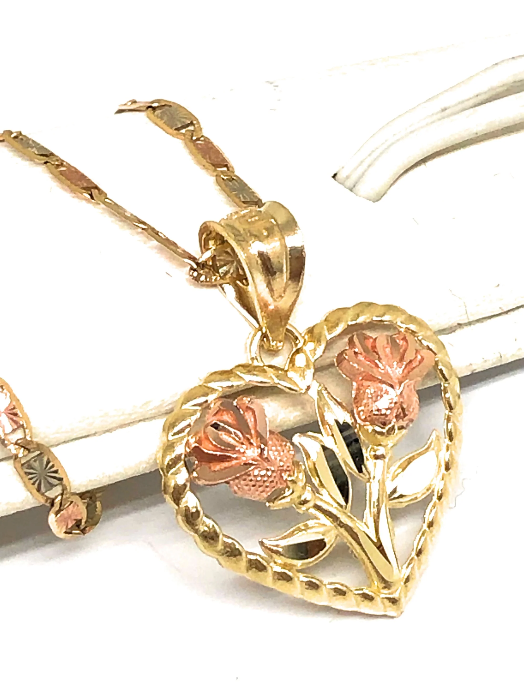 14k Solid Gold Tri-Color Gold Double Rose Flower Pendant Necklace Valentina Chain