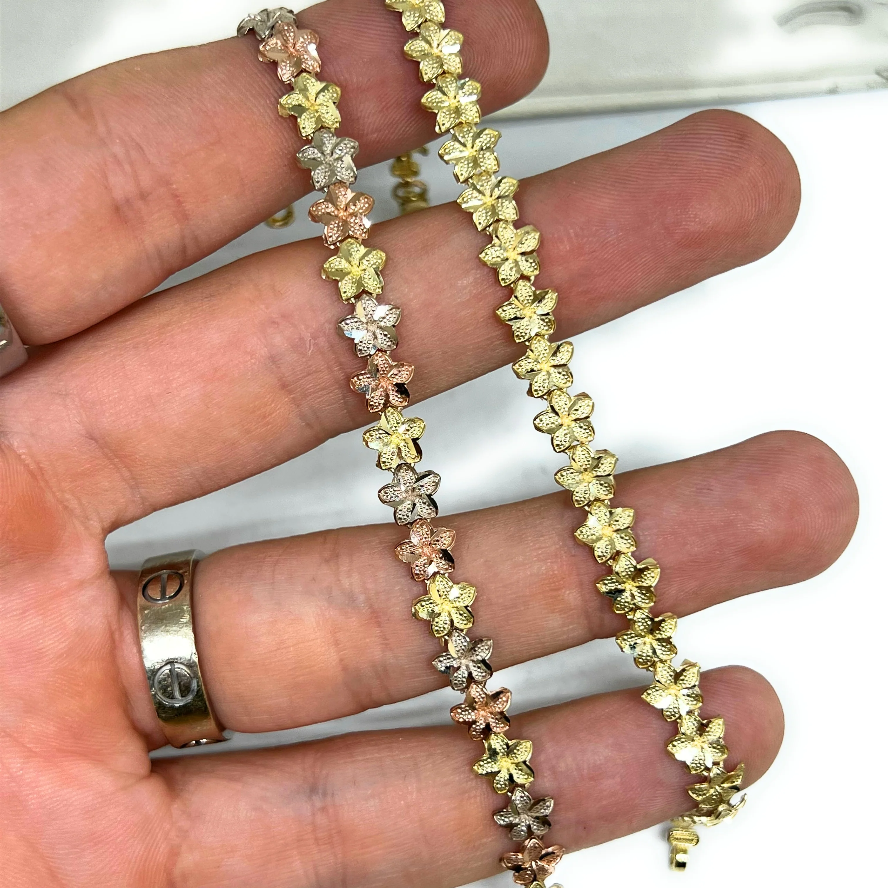 10k Solid Gold Tri-Color Plumeria Flower 7.5-8 INCH 7-9MM BRRACELET - Image 2