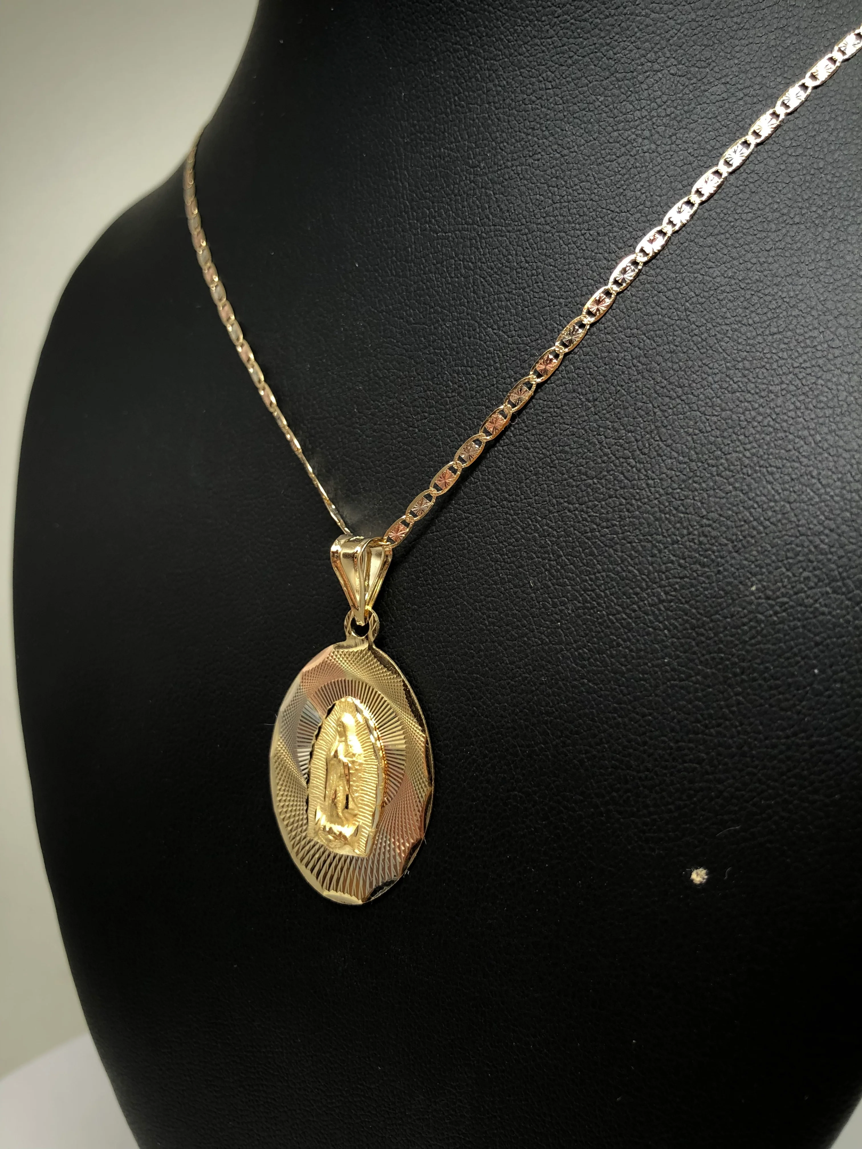 14k Solid Gold Tri-Color Virrgin Mary Pendant Virrgen Guadalupe Valentina Chain - Image 9