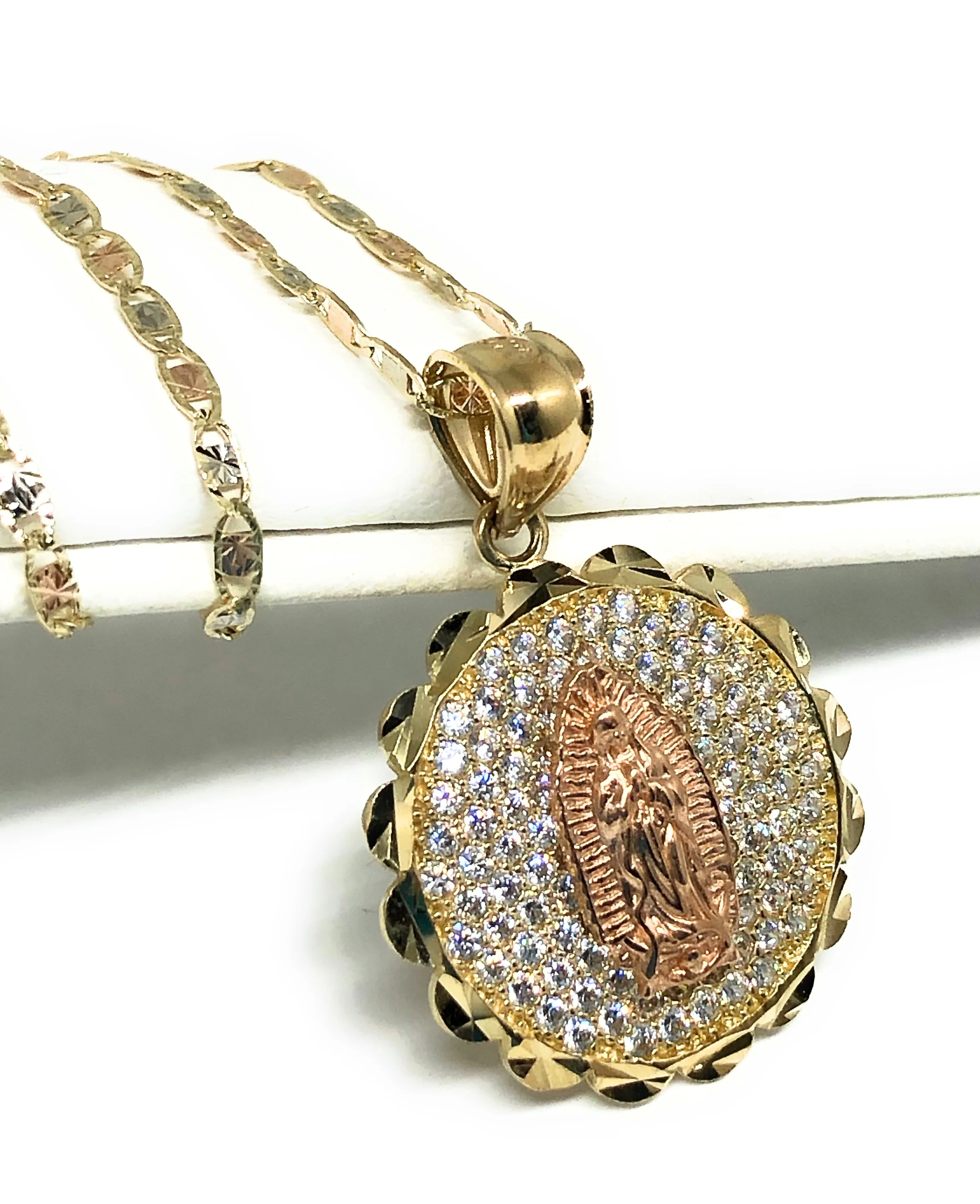 14k Solid Gold Virrgin Mary CZ Round Pendant Virrgen Guadalupe Valentina Chain - Image 3
