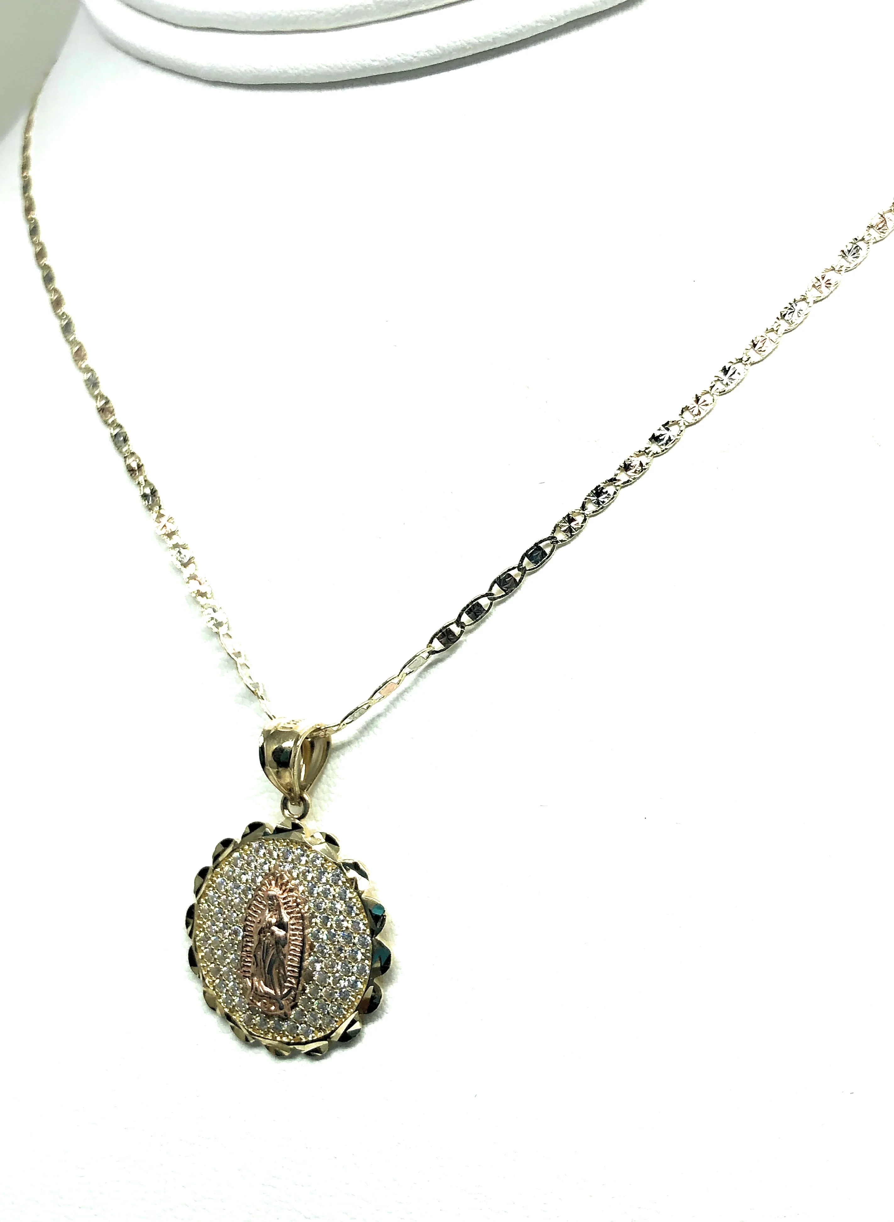 14k Solid Gold Virrgin Mary CZ Round Pendant Virrgen Guadalupe Valentina Chain - Image 6