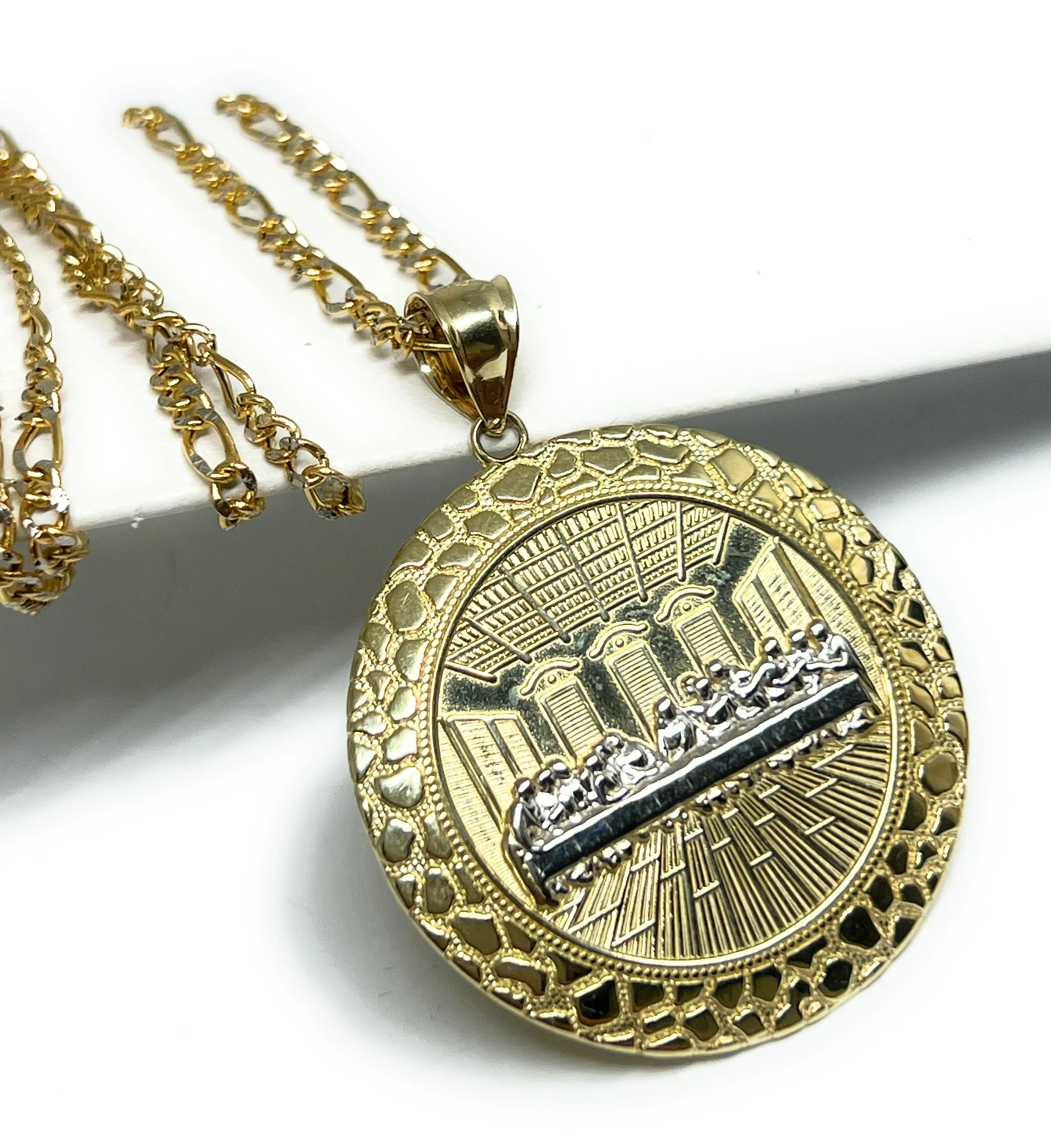 14k Solid Gold Yellow 2-Tone Jesus Last Supper CZ NUGGET BORDER Pendant Necklace (6.8g) - Image 4