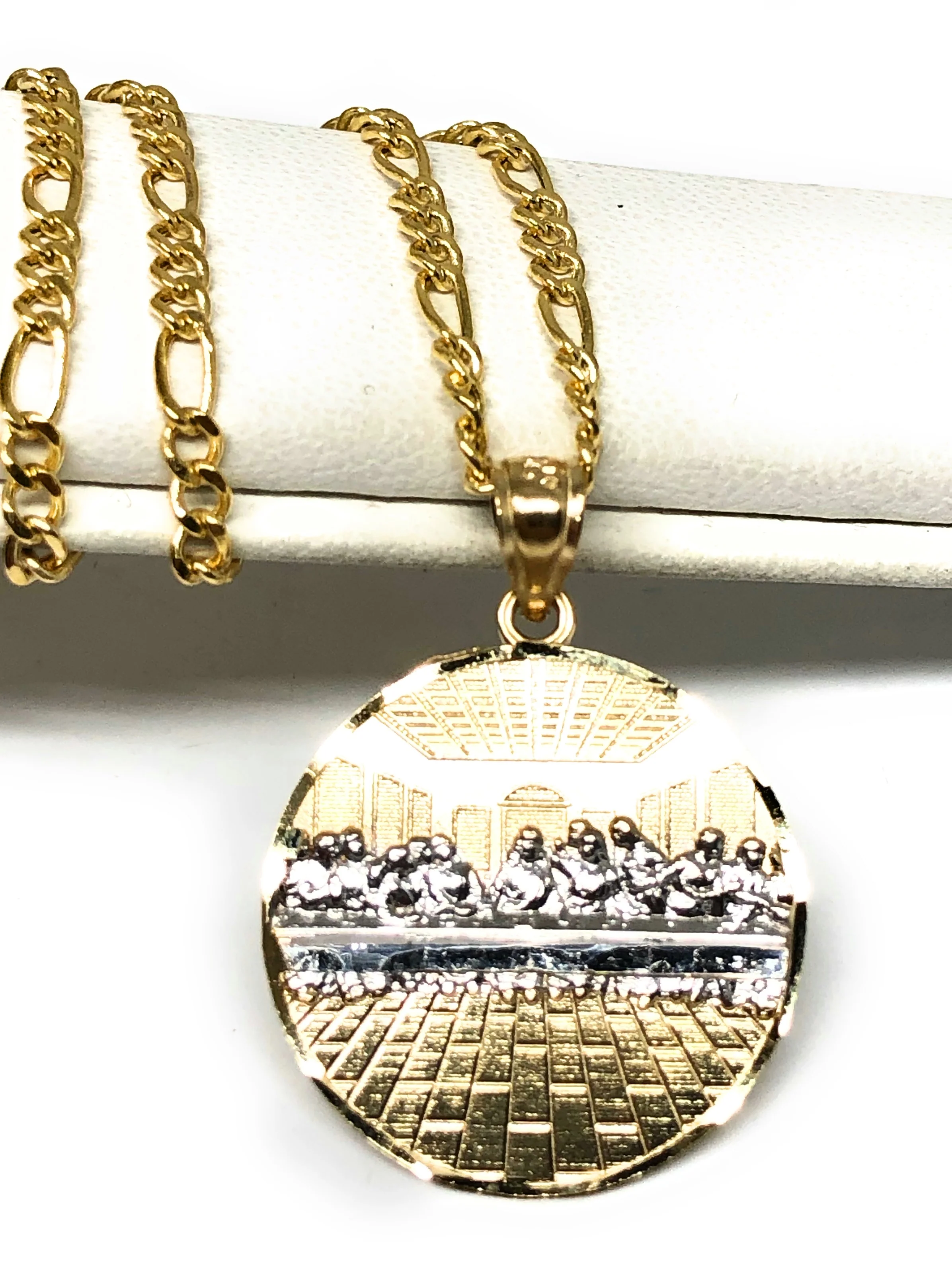 14k Solid Gold Yellow 2-Tone Jesus Last Supper Round Pendant Necklace (SM,MED,LG,XL) - Image 3