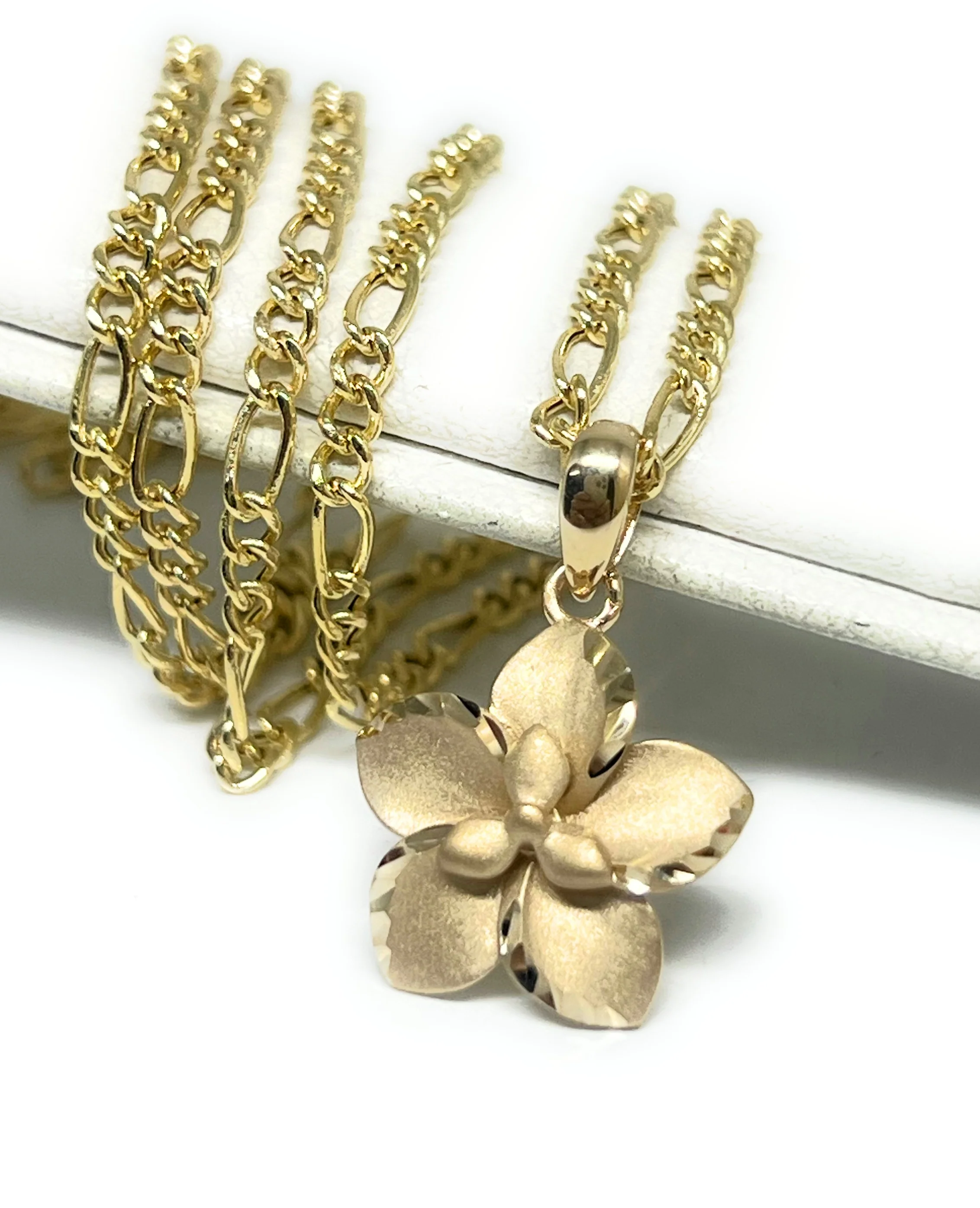 10k Solid Gold Yellow Hibiscus Flower Matte Pendant Necklace - Image 5