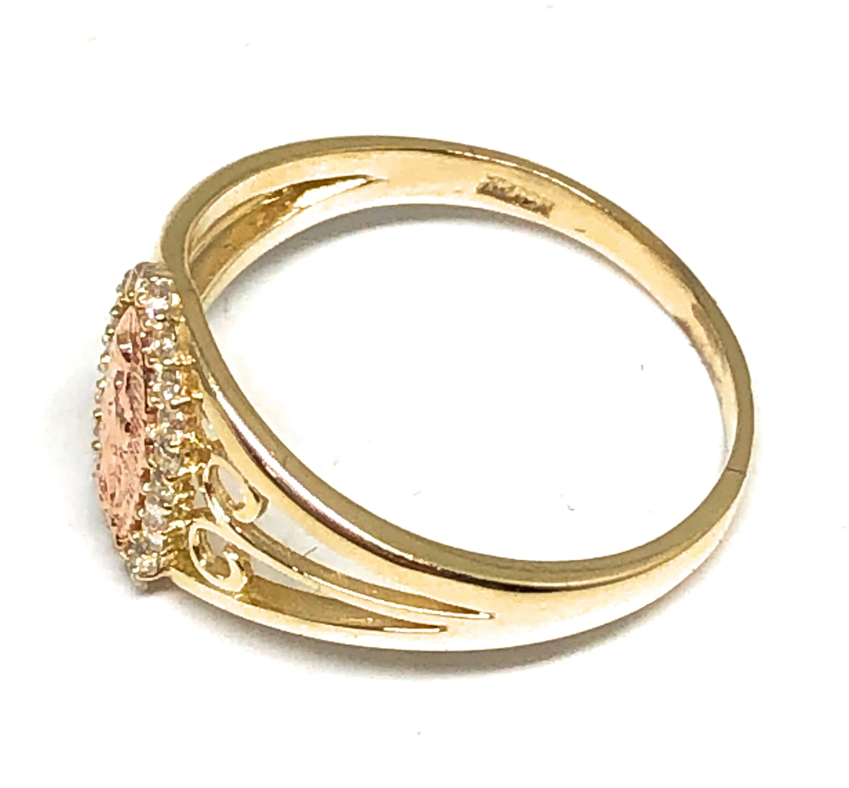 14k Solid Gold Yellow & Rose Gold Virrgin Mary CZ Ring - Image 2