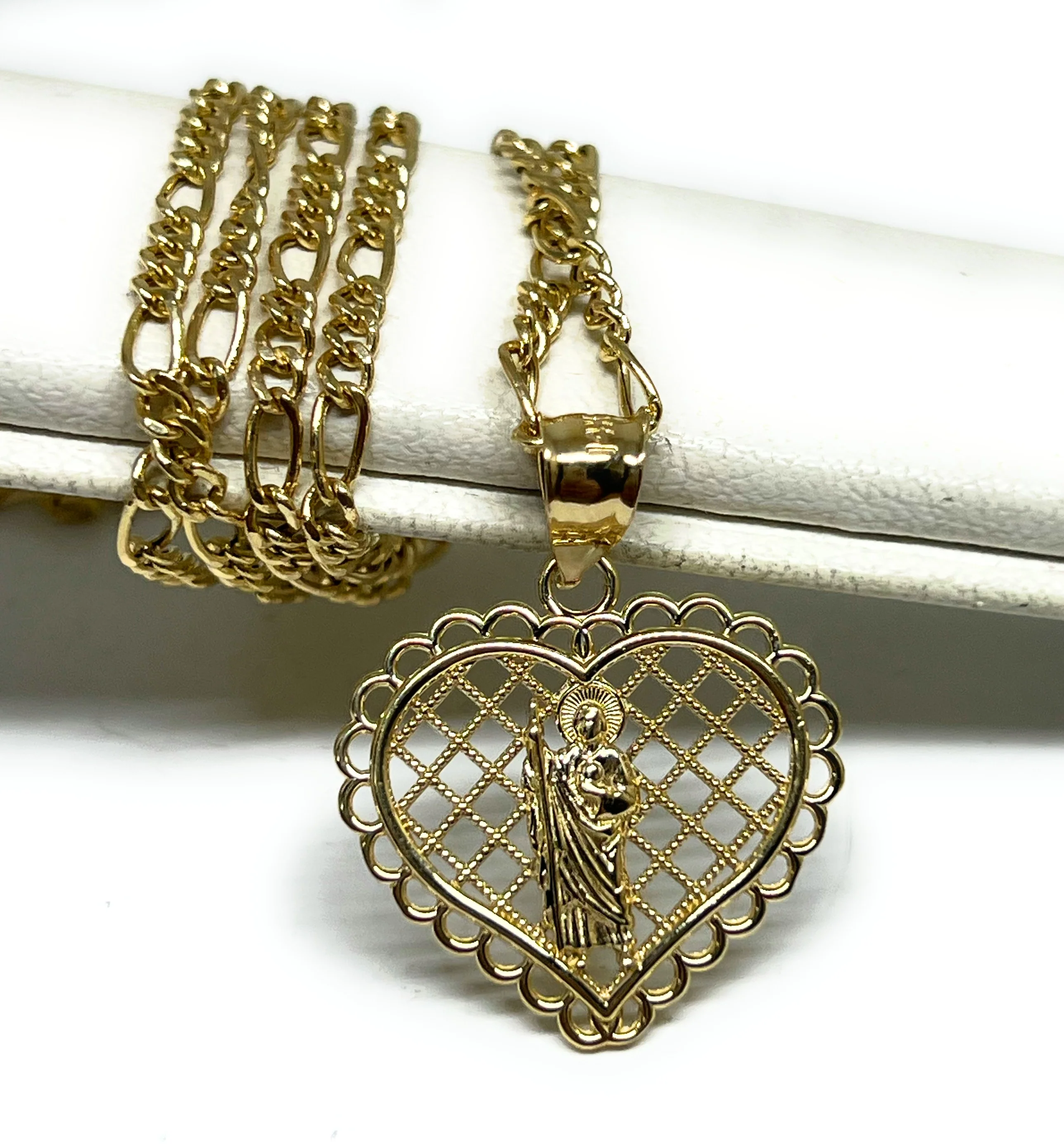 14k Solid Gold Yellow Saan Judas Saaint Jude Heart Pendant Necklace