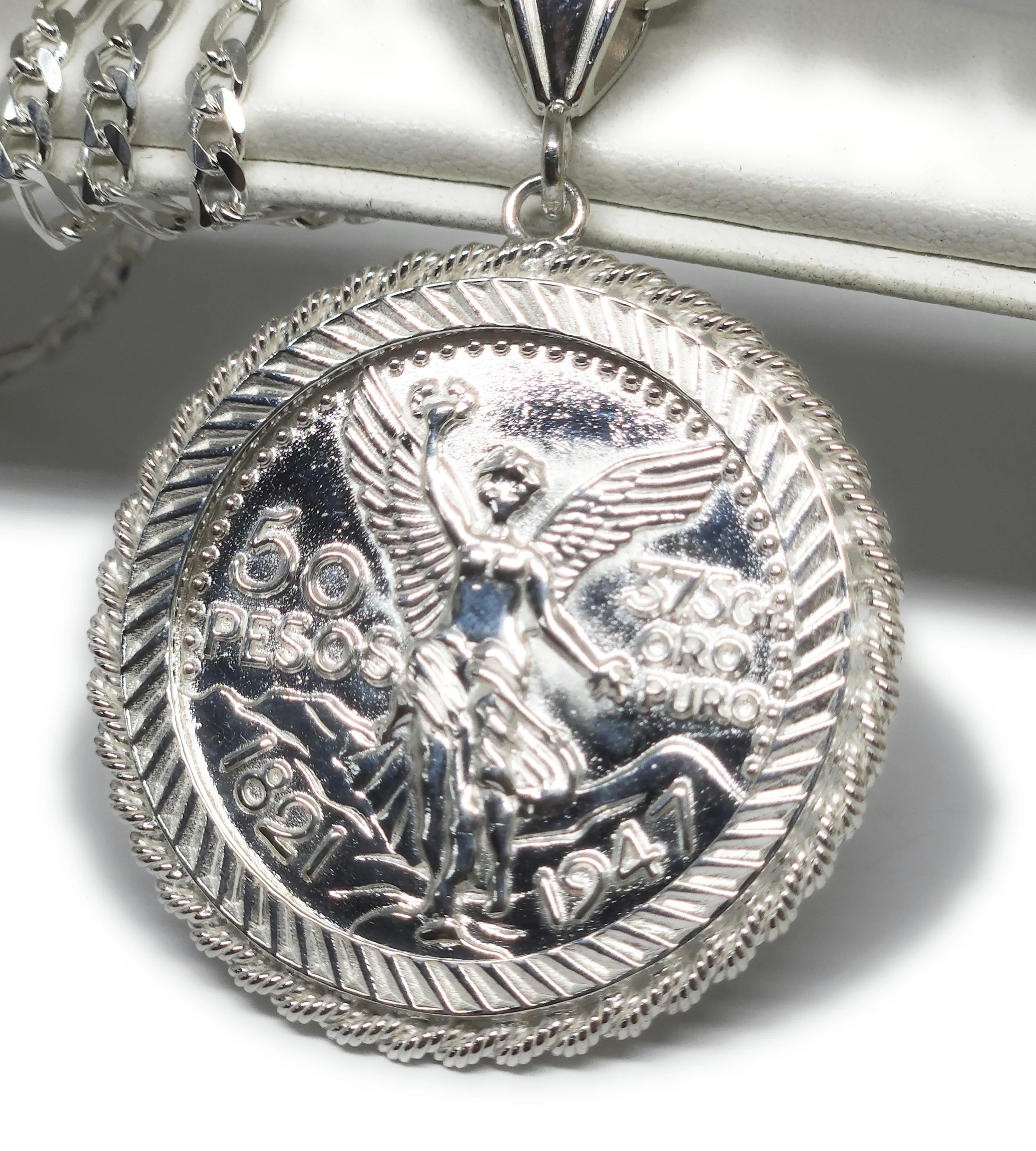 .925 Silver MEXICAN CENNTENARIO 50 PESOS COIN PENDANT NECKLACE (COPY OF ORIGINAL) - Image 5