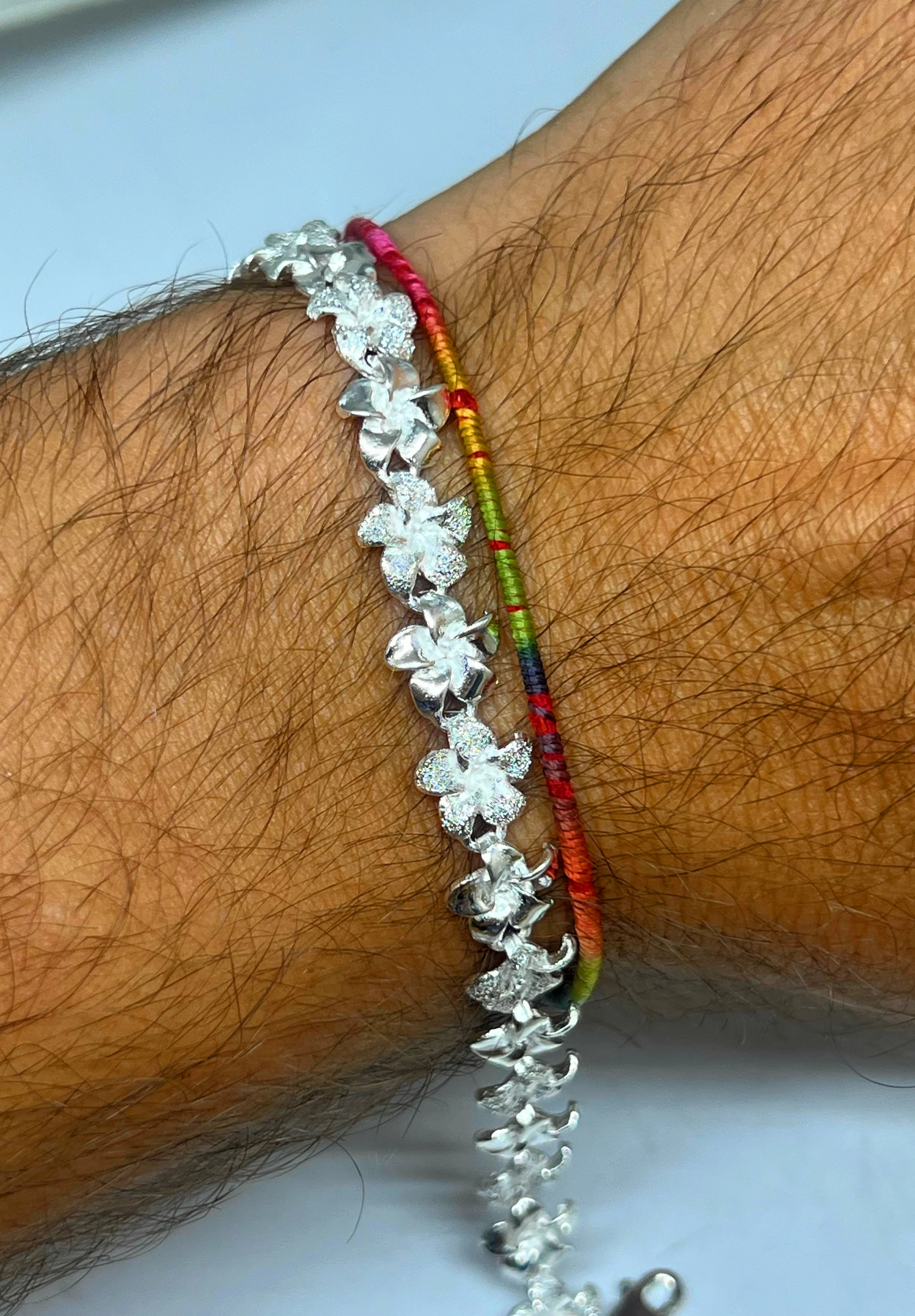 .925 Silver Plumeria Flower 7.5 inch 8mm Braccelet - Image 2