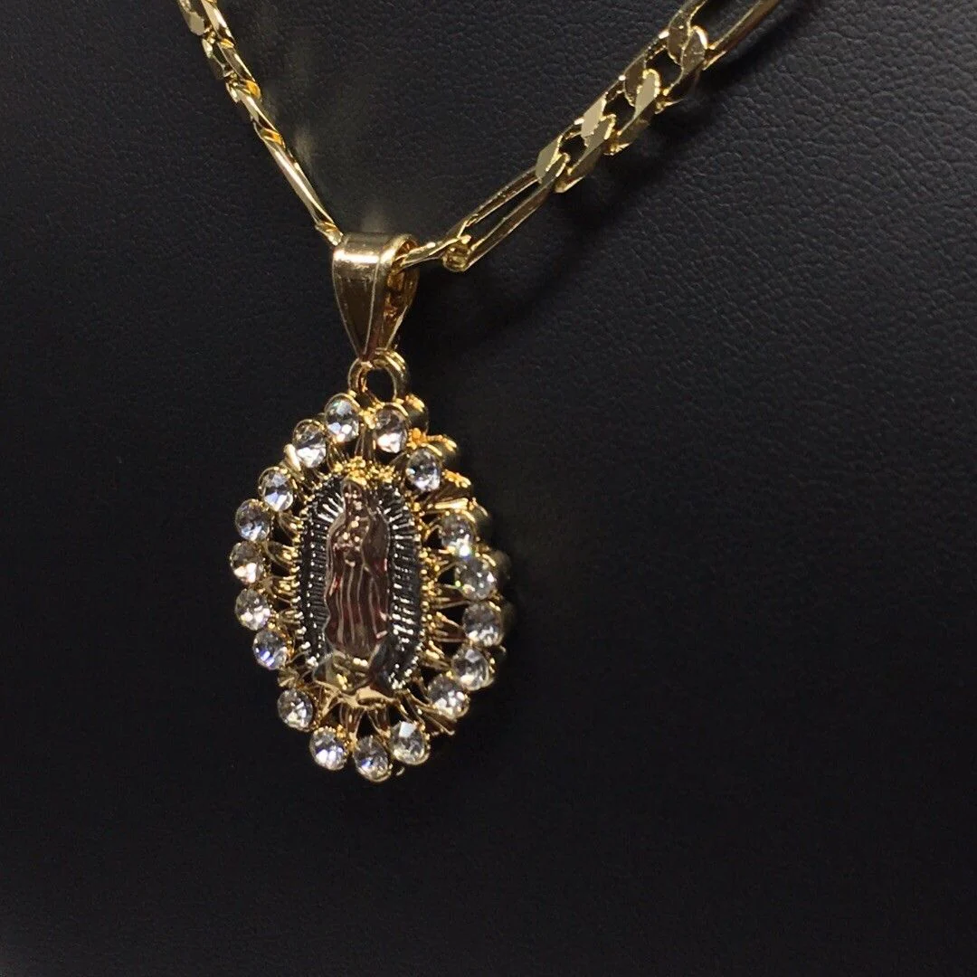 Gold Plated Tri-Color Virgin Mary Pendant White Stones 26" Chain / Virgen De Guadalupe Medalla Tres Oros Con Piedras Blanca Cadena 26" Oro Laminado - Image 12