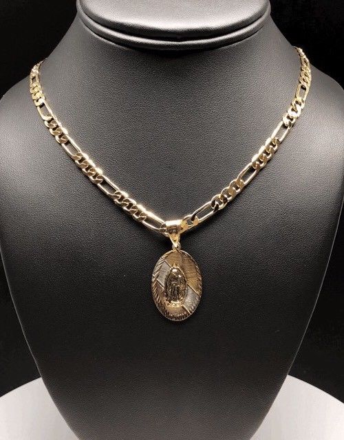 Gold Plated Small Tri-Color Virgin Mary Pendant with 26" Chain / Virgen De Guadalupe Tres Colores Medalla Cadena De 26” Oro Laminado - Image 3