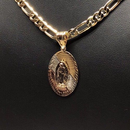 Gold Plated Small Tri-Color Virgin Mary Pendant with 26" Chain / Virgen De Guadalupe Tres Colores Medalla Cadena De 26” Oro Laminado - Image 7