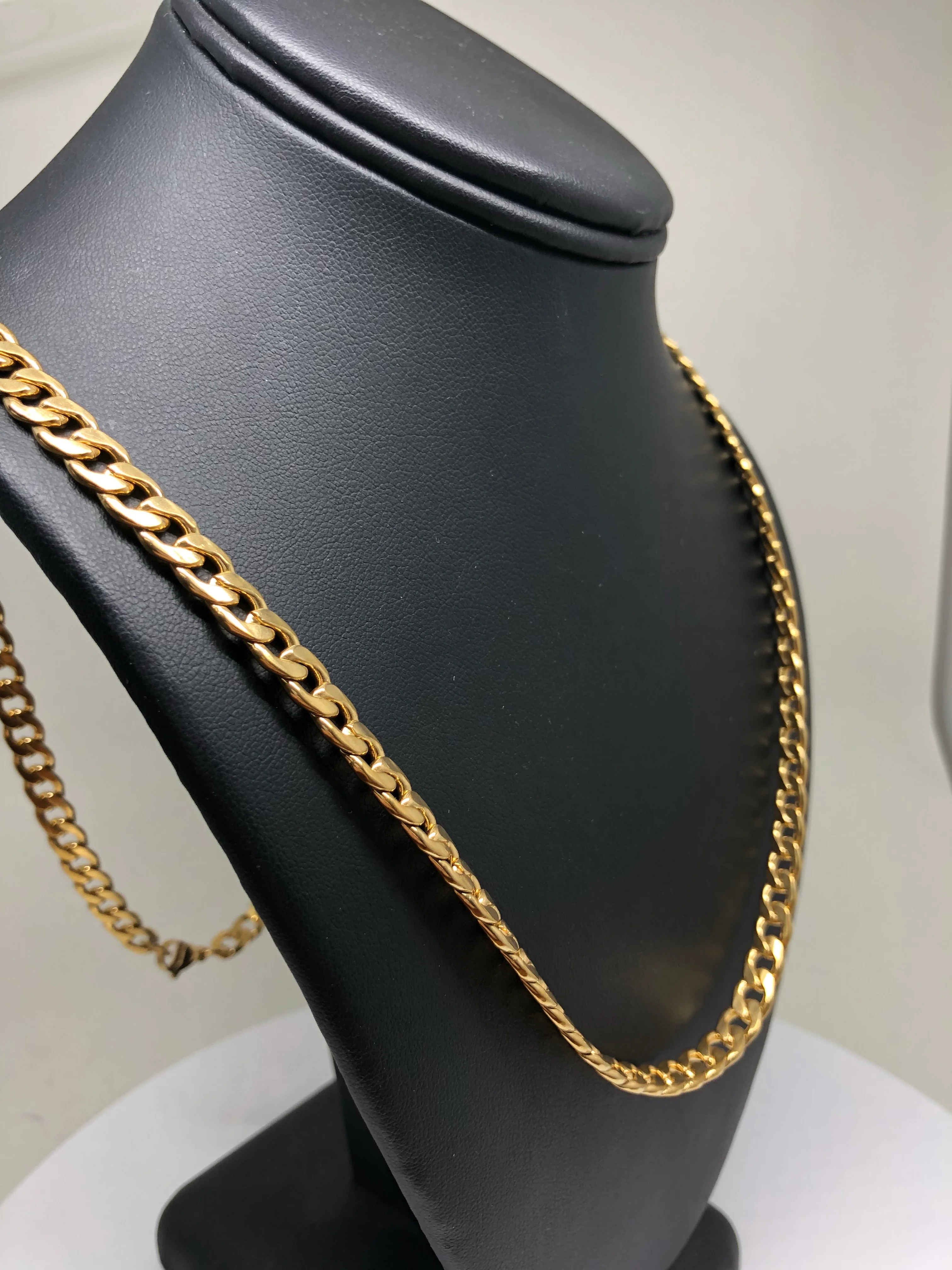 Gold Plated 30" 7mm Cuban Link Chain - Image 8