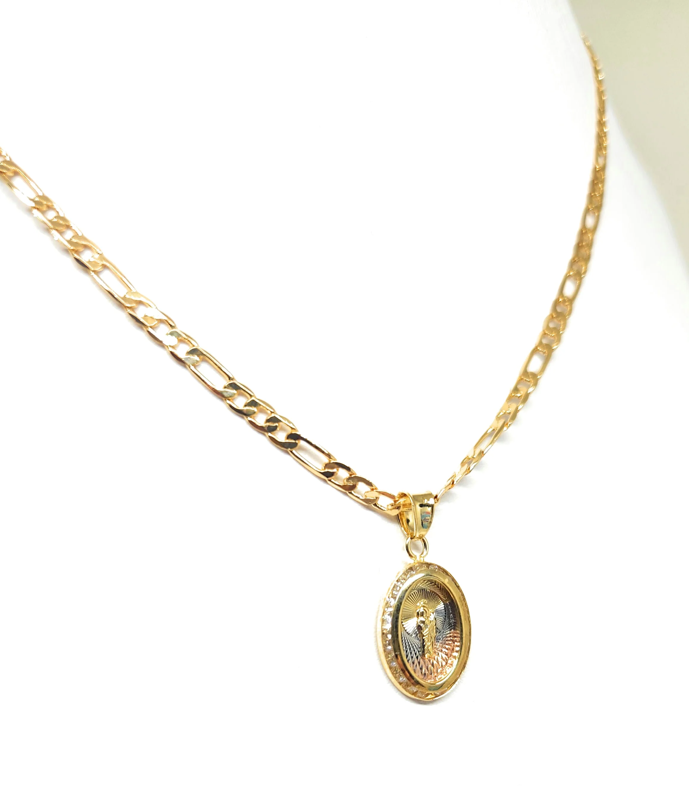 Gold Plated DAINTY  Saint Jude OVAL Pendant Necklace 18" Medalla San Judas Tadeo - Image 5