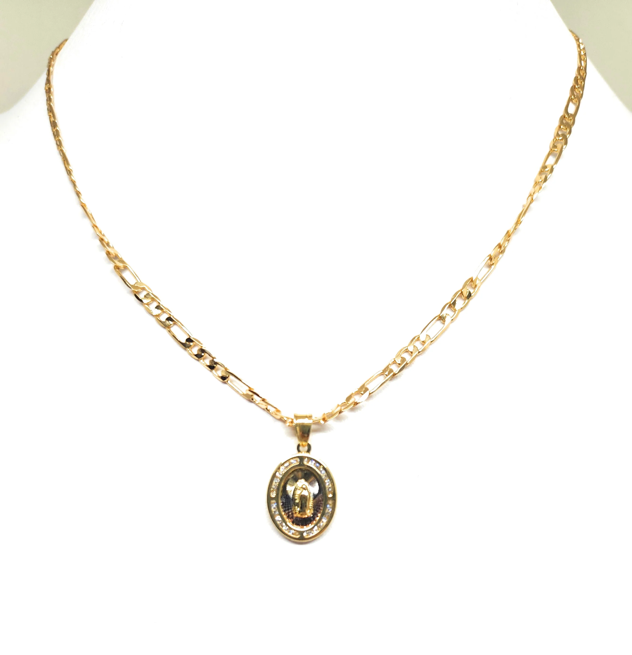 Gold Plated DAINTY Virgin Mary OVAL Pendant Necklace 18" Virgen Guadalupe Medalla - Image 4