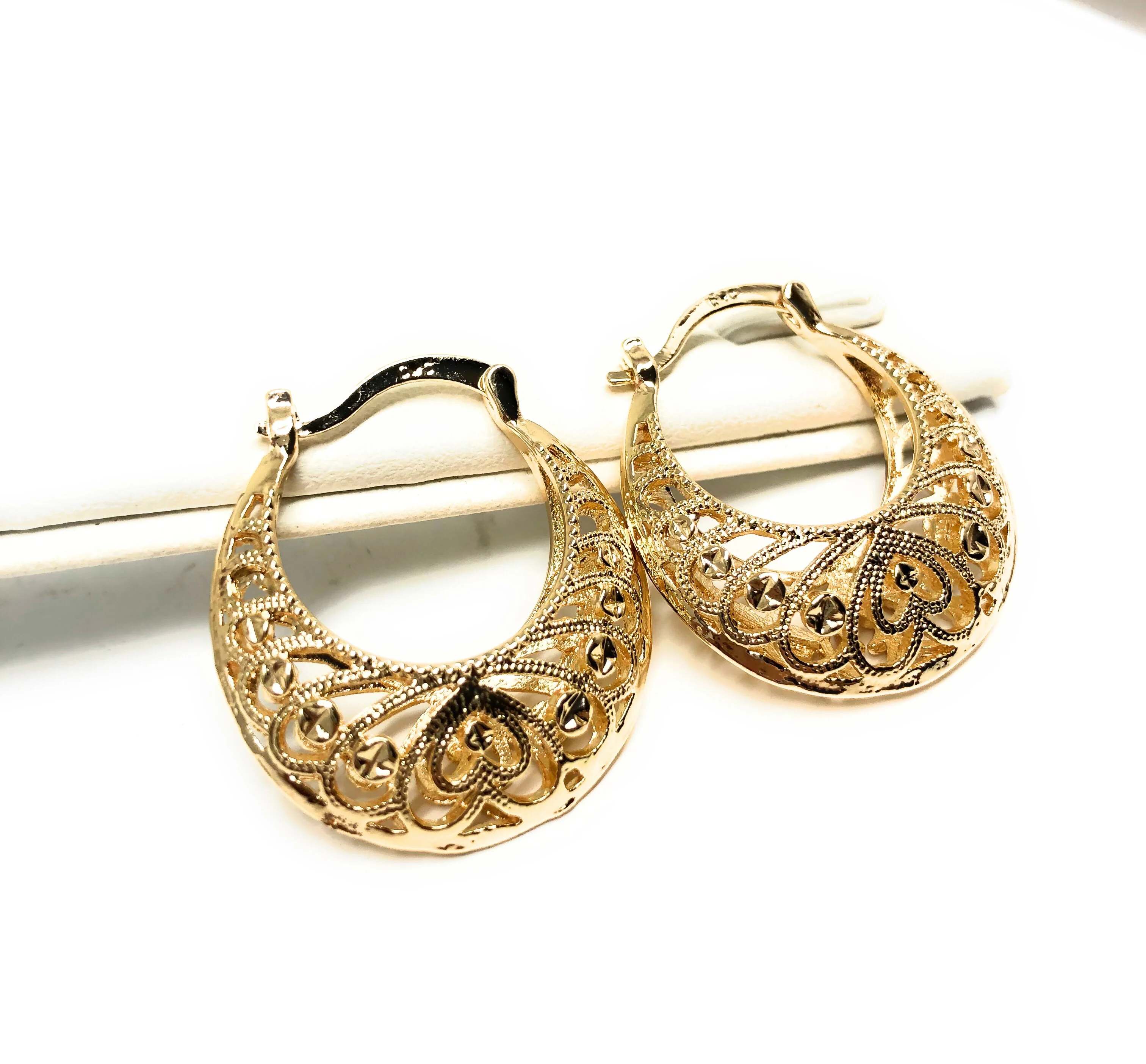 Gold Plated Filigrana Heart Basket Earrings Aretes Canasta Oro laminado - Image 4