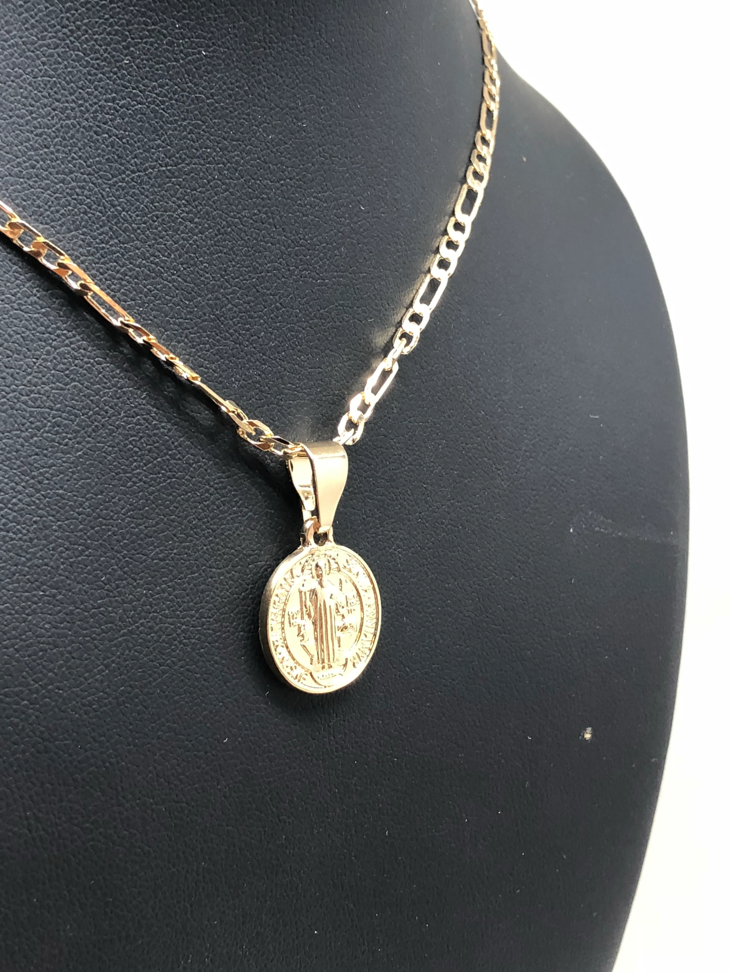 Gold Plated Kids San Benito Protection Pendant Necklace Fígaro 18” San Benito Medalla Oro Laminado Para Ninos - Image 4