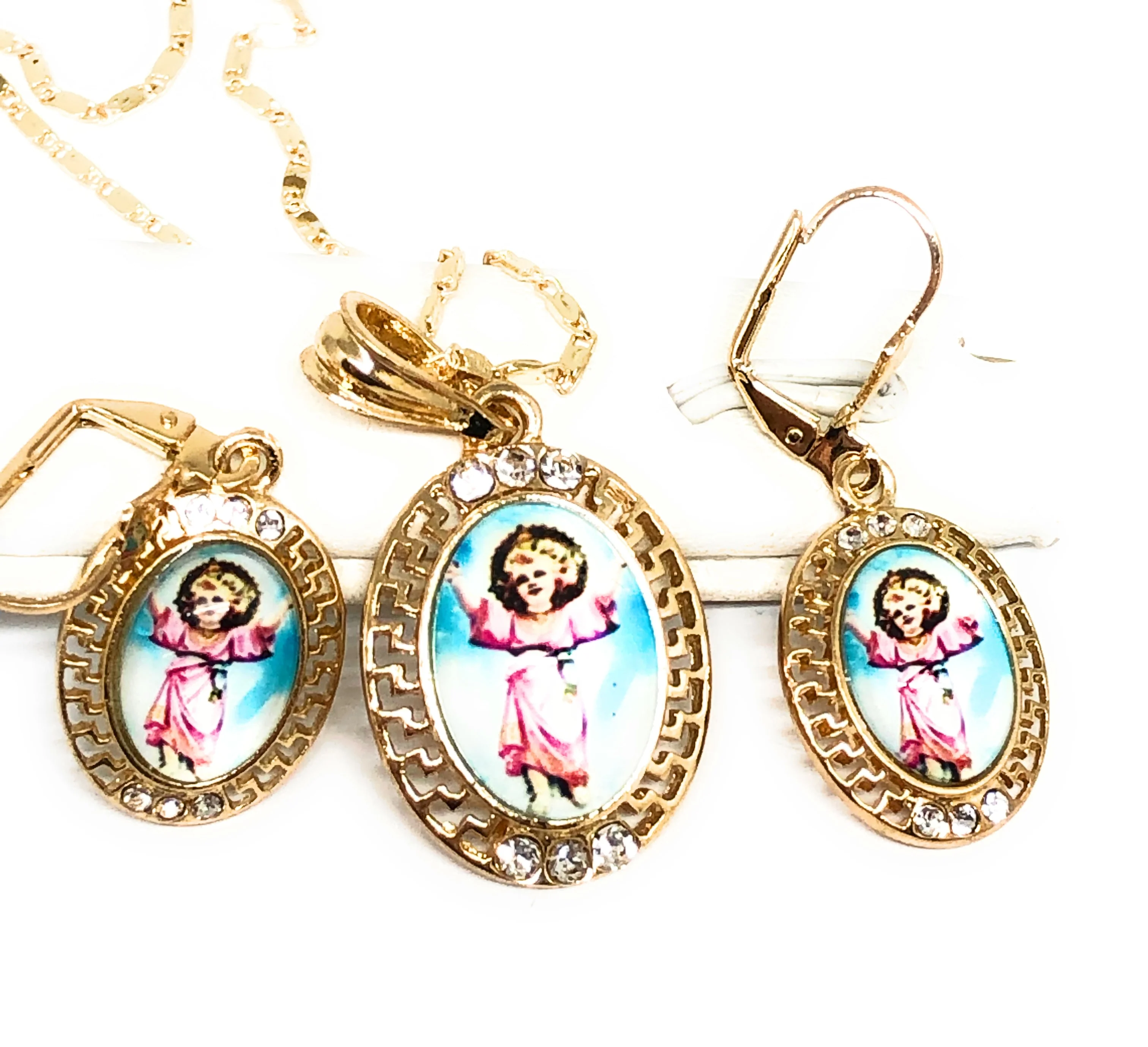Gold Plated NINO DIVINO SET (NECKLACE 18", EARRINGS)